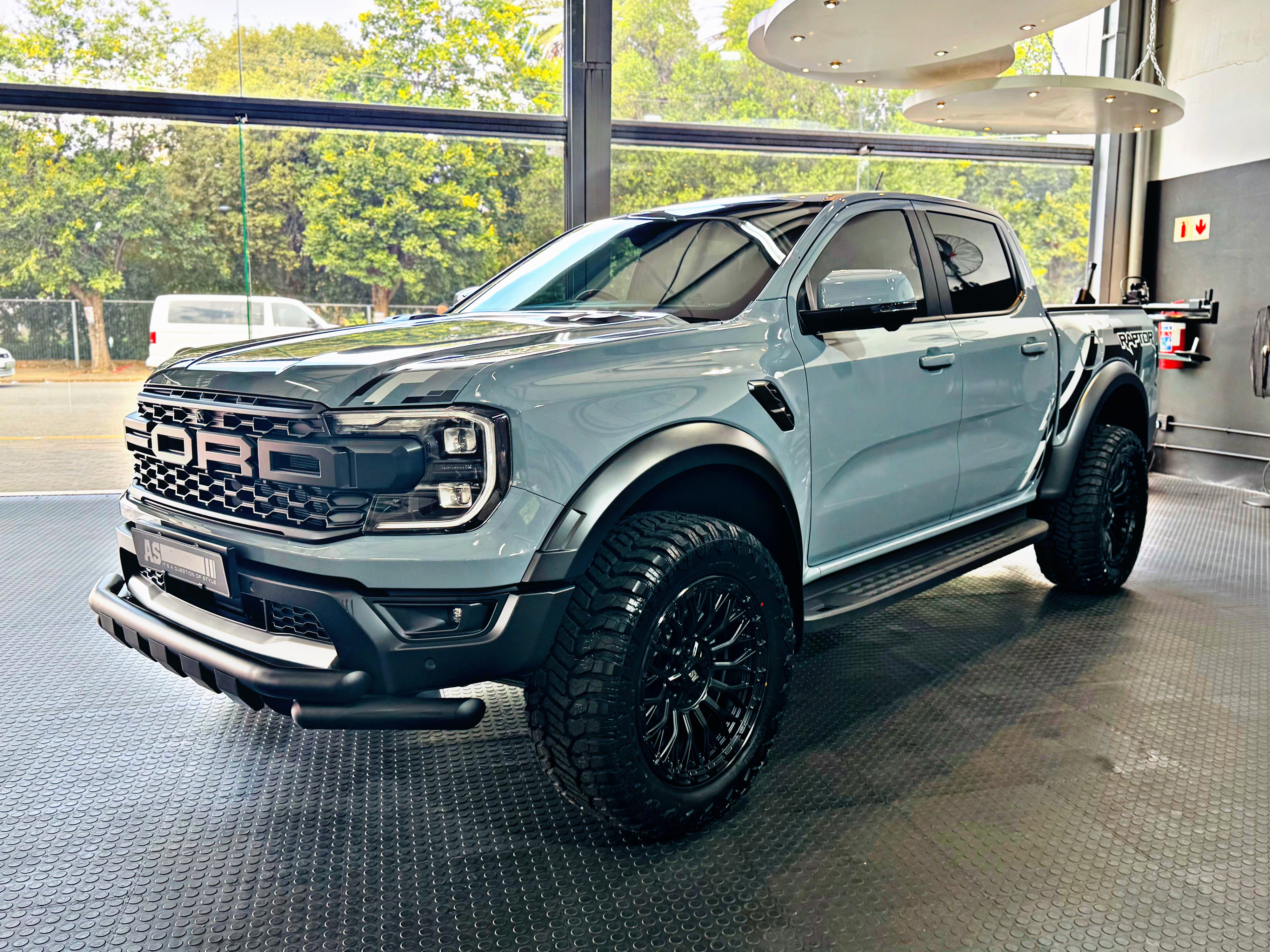 FORD RANGER/ EVEREST  NEXT GEN 2023 BUMPER GUARD / NUDGE BAR / STYLING BAR 3 PIECE BLACK FITS ALL NEW GENERATION FORD RANGERS
