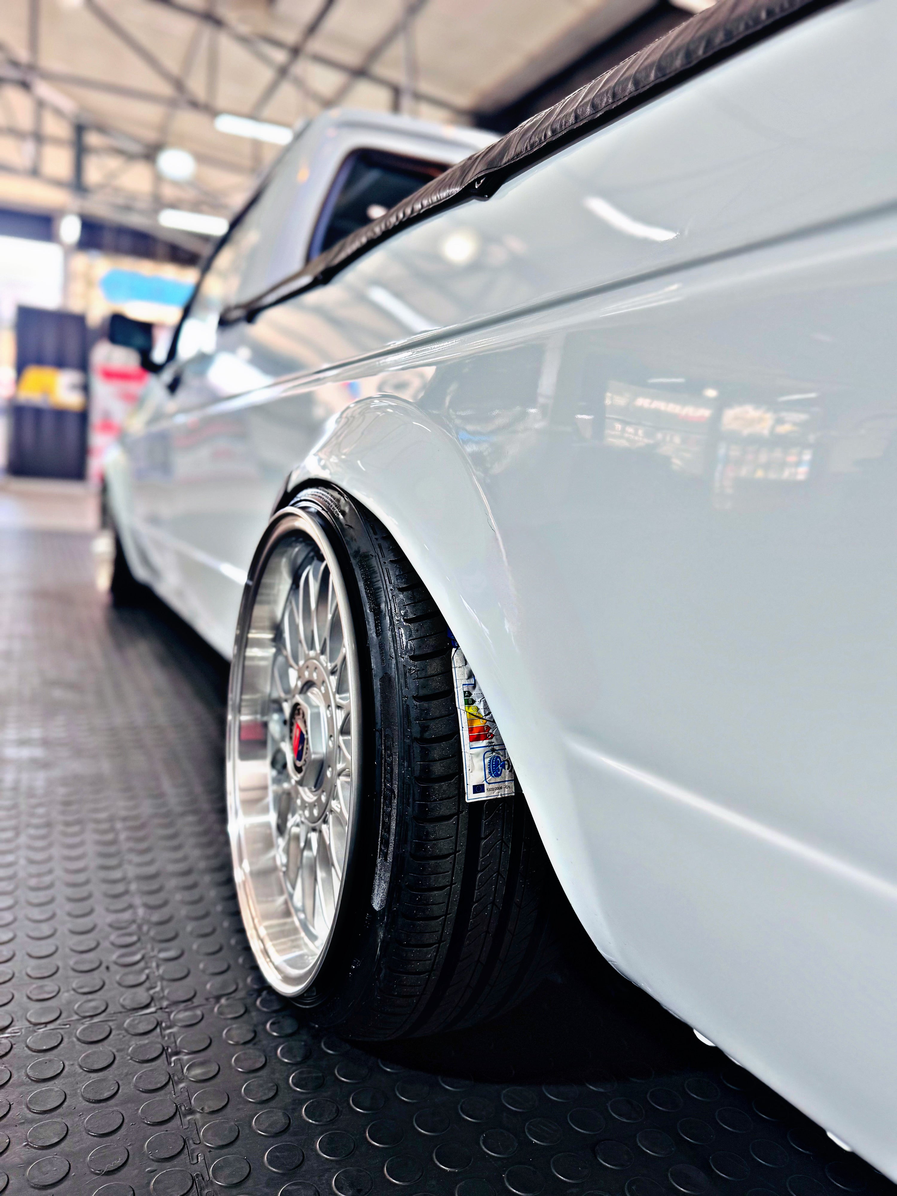 16” AS-VURA MESH / JETTA VR6 click on description for specs