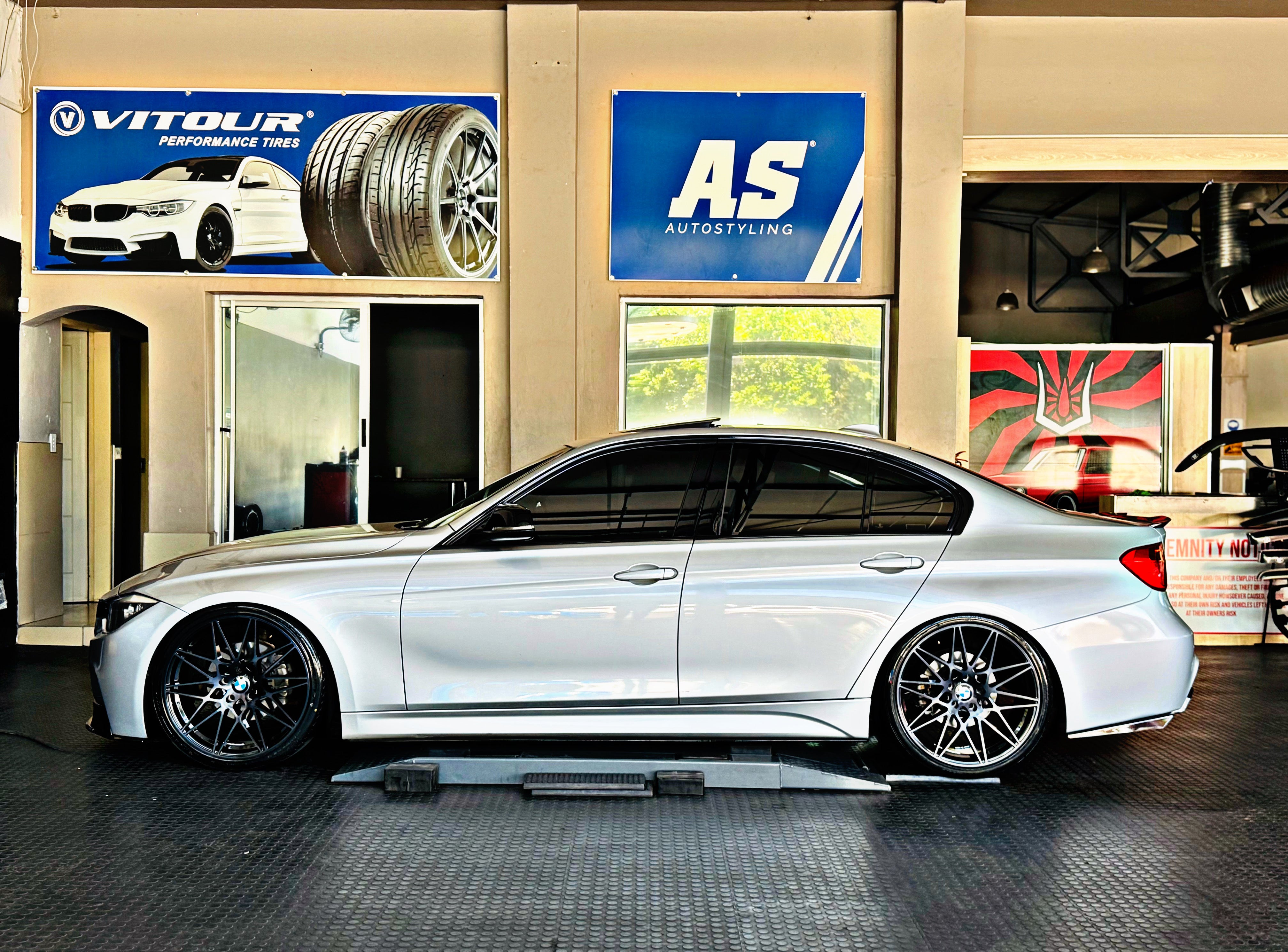 20” AS-F80 Comp  5x120 black machine face black tint