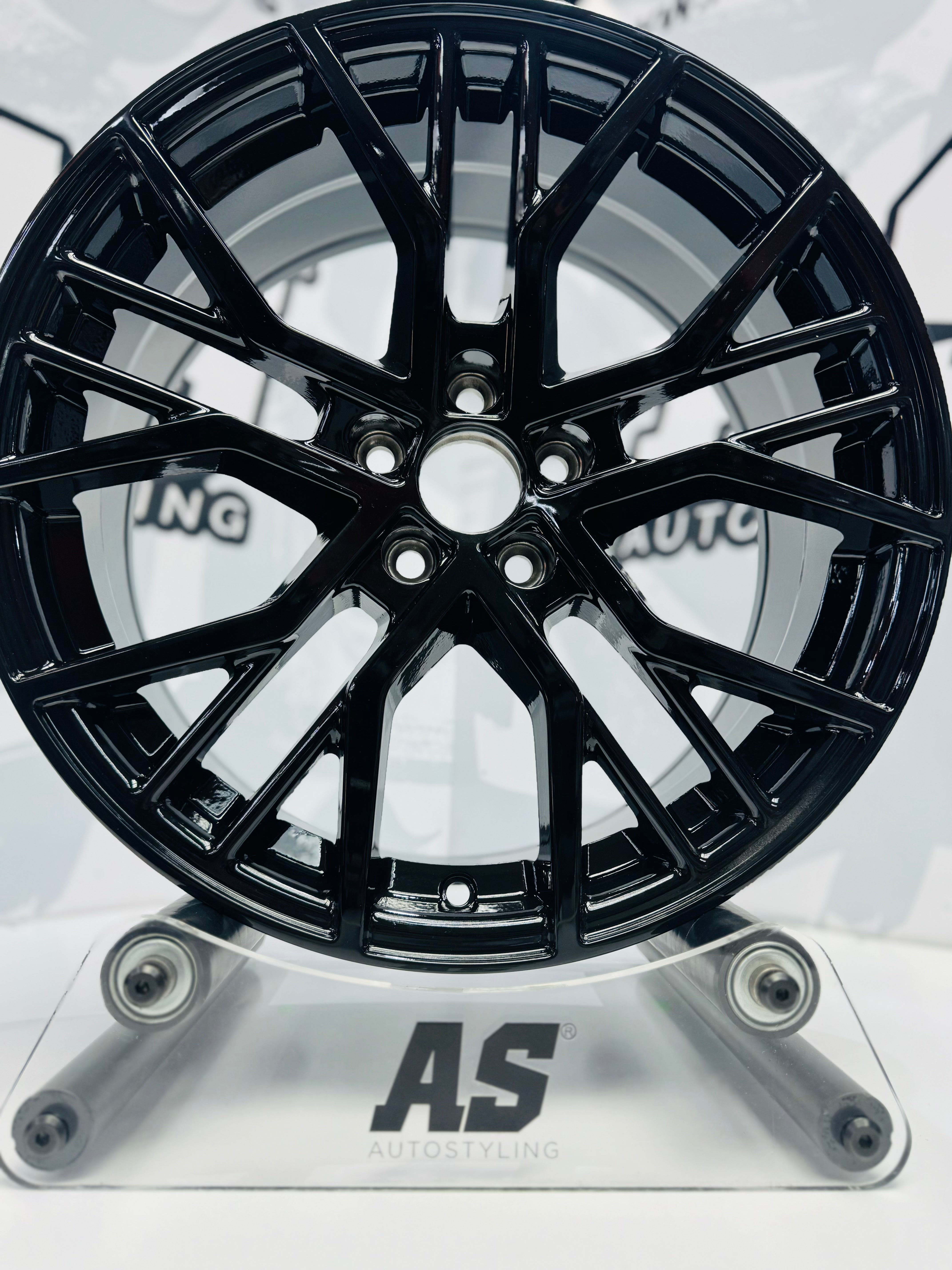 17” AS-991  5/100 PCD to fit POLO GLOSS BLACK