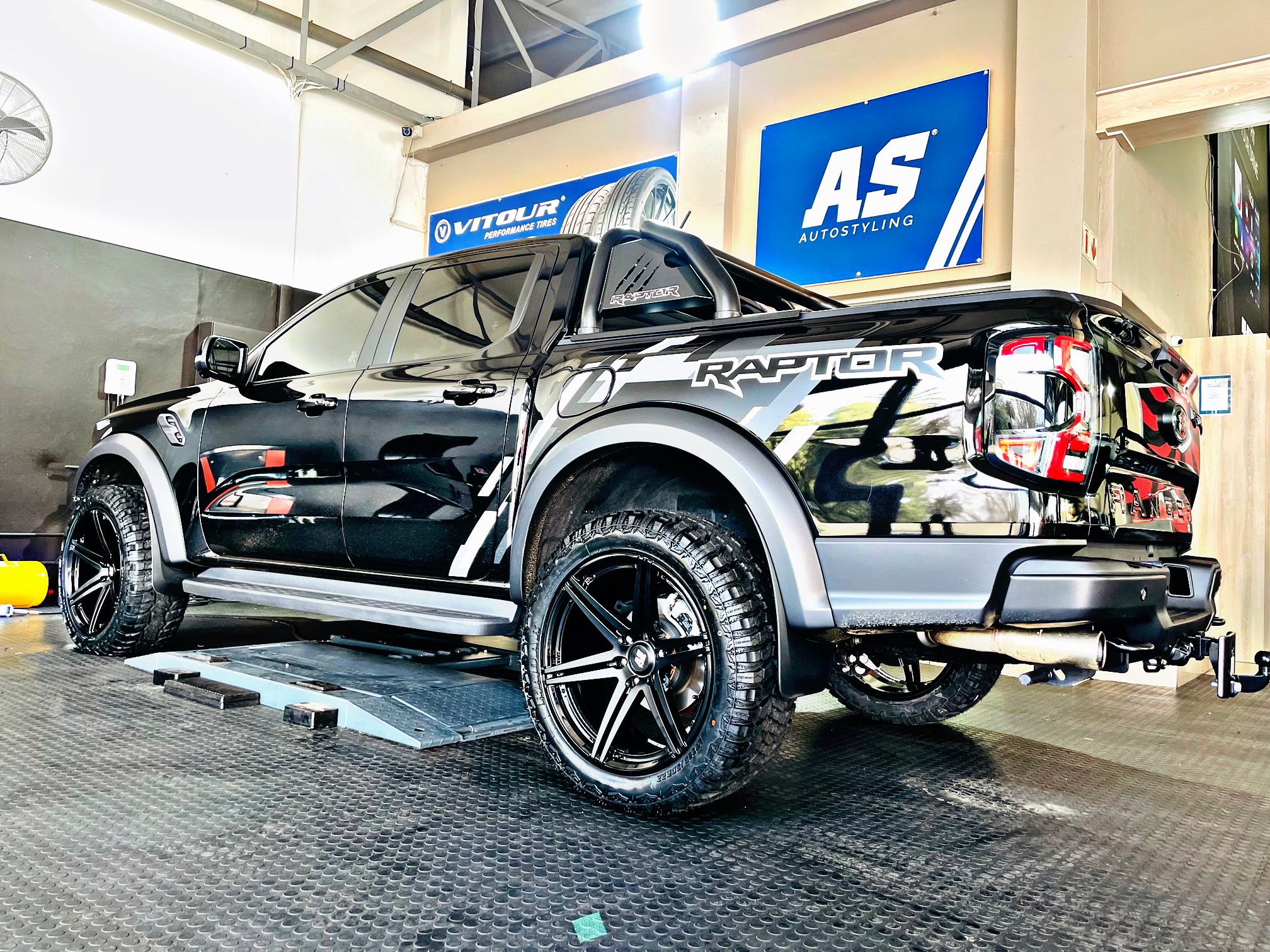 22 ” AS FULLY FORGED 013 RANGER/ Amarok  RIMS 6/139 PCD