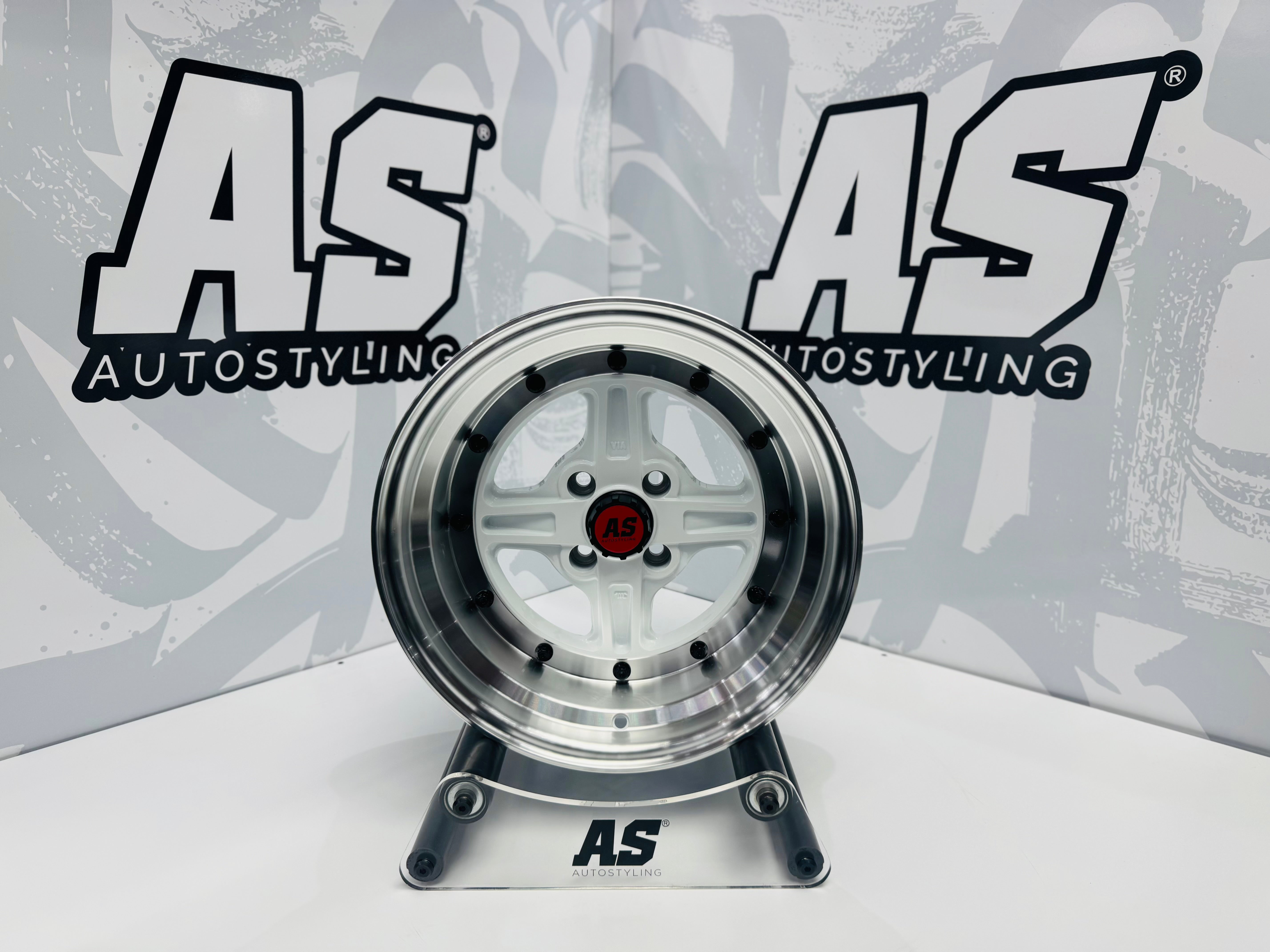 15” AS-E40 4/100  WHITE