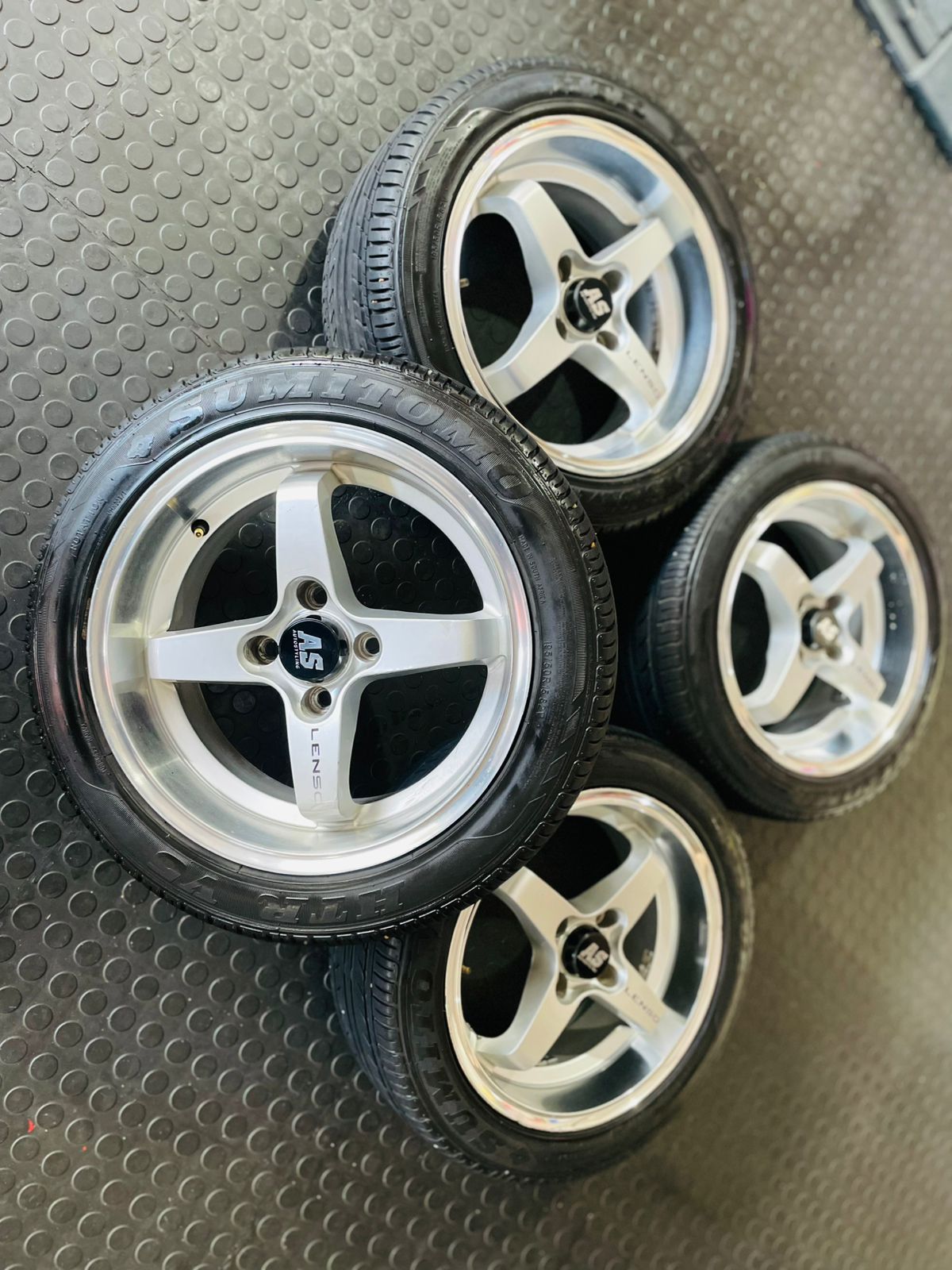 15” ORIGINAL LENSO MAGLIGHTS 4/100 PRE OWNED / USED RIMS - Autostyling Klerksdorp