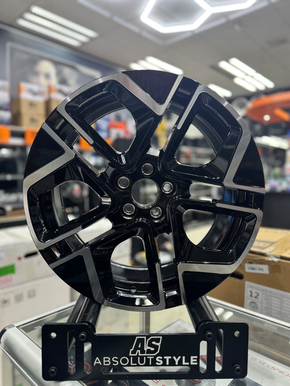 17” AV 79 5/100 BLACK MACHINE FACE