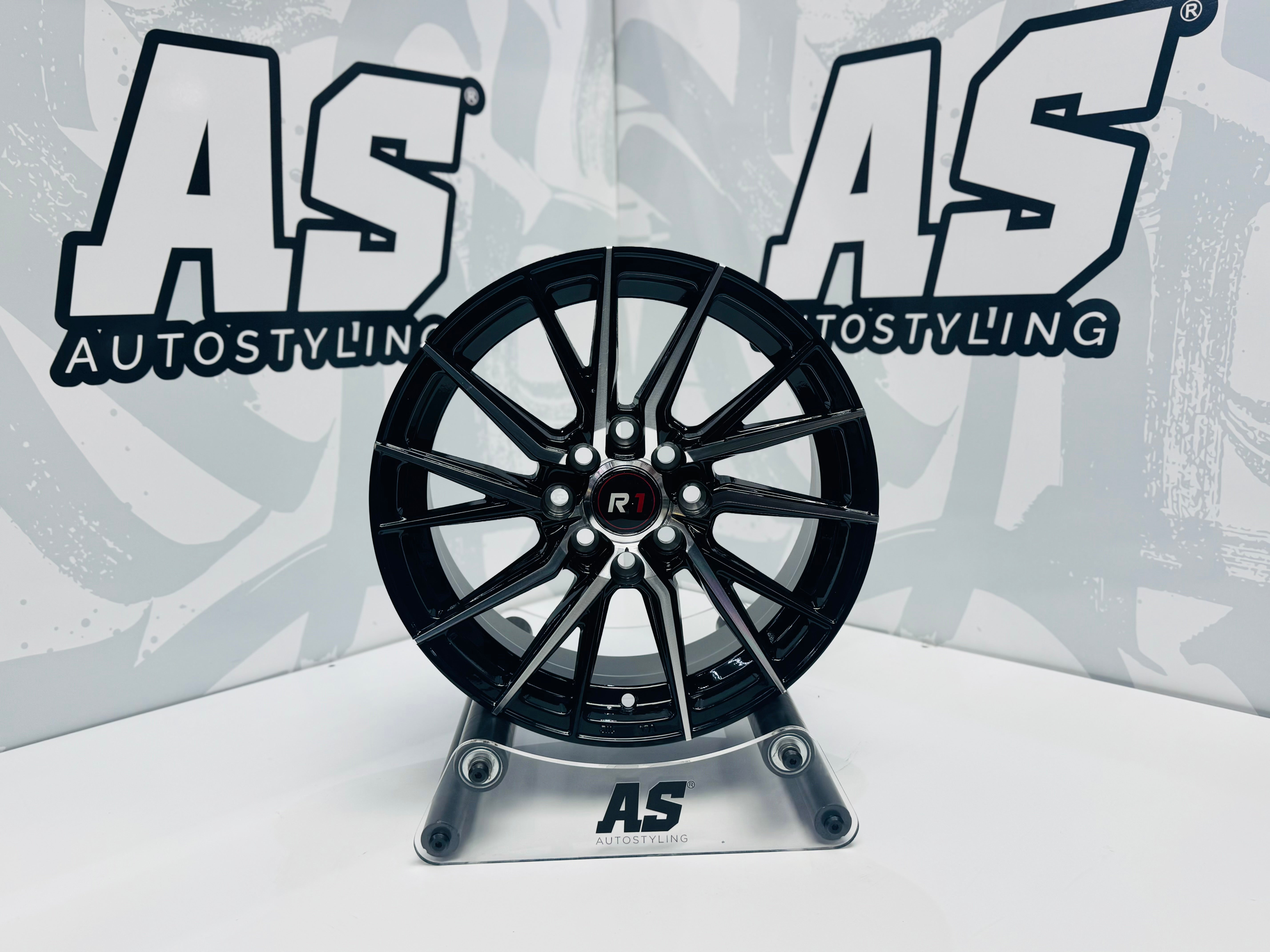 15” M8967 4x100 4x114  Machine black - Autostyling Klerksdorp