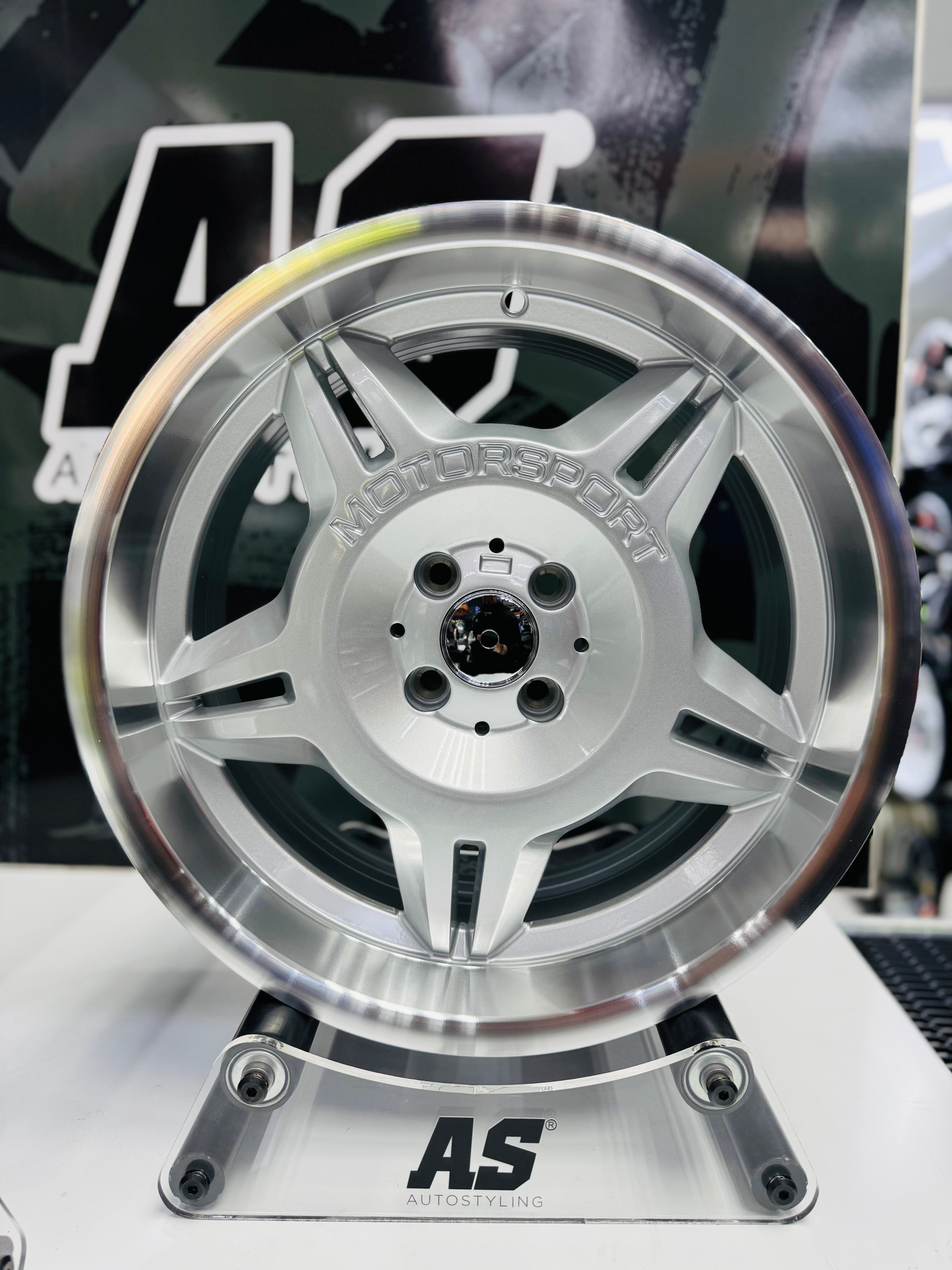 17” AS- GERMAN SPECS 8.5/10j 4/100  SILVER