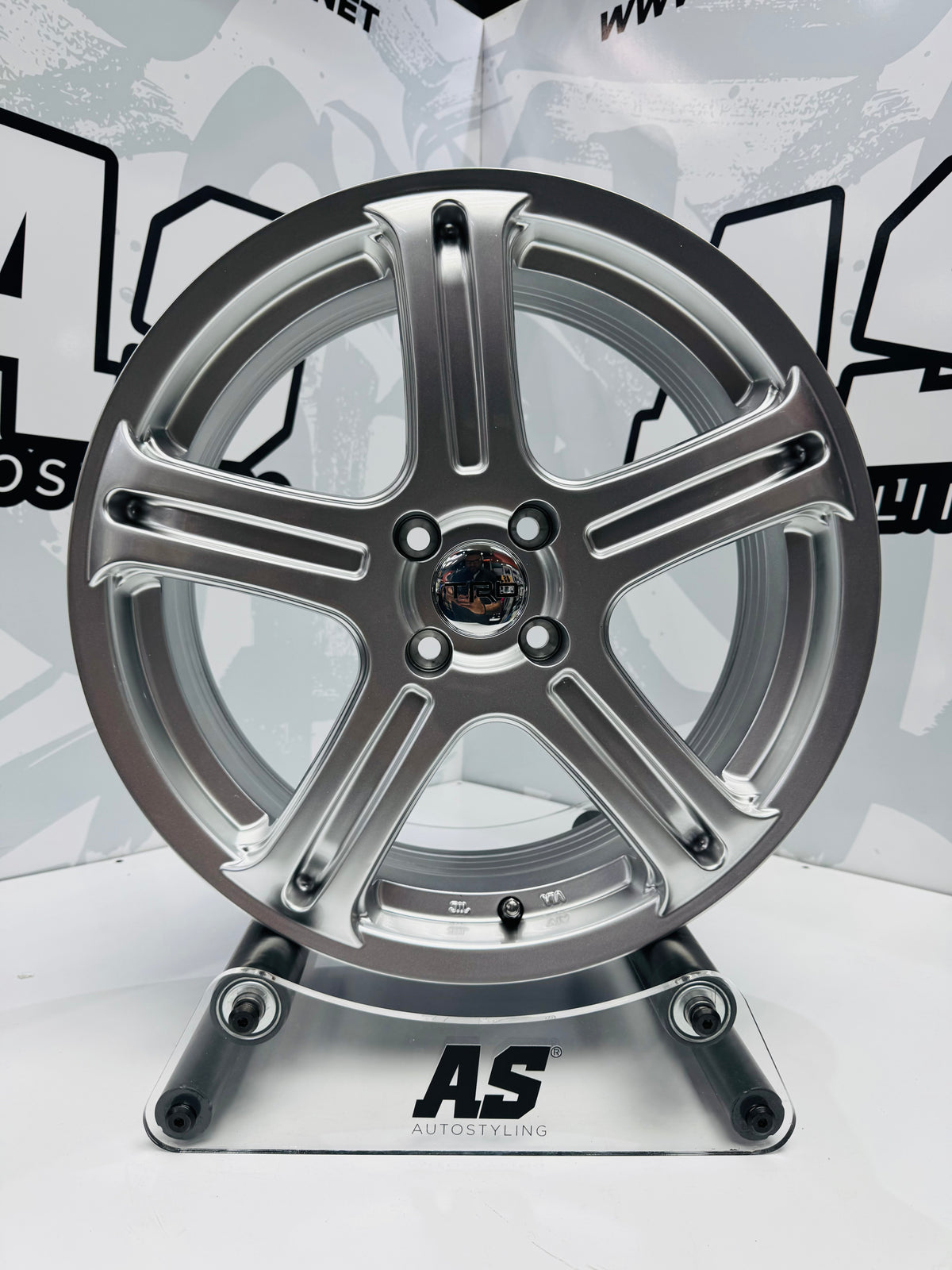 17  ” AS-TRD 4/100 WHEELS