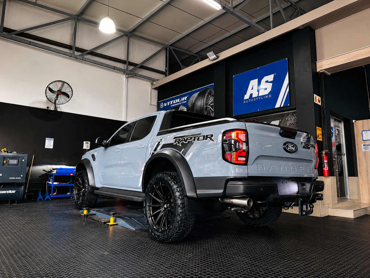 WIDE BODY  FENDER FLARE KIT (50mm wider ) - OE COLOR (2022+ FORD RANGER RAPTOR) NOW INSTOCK ‼️. - Autostyling Klerksdorp