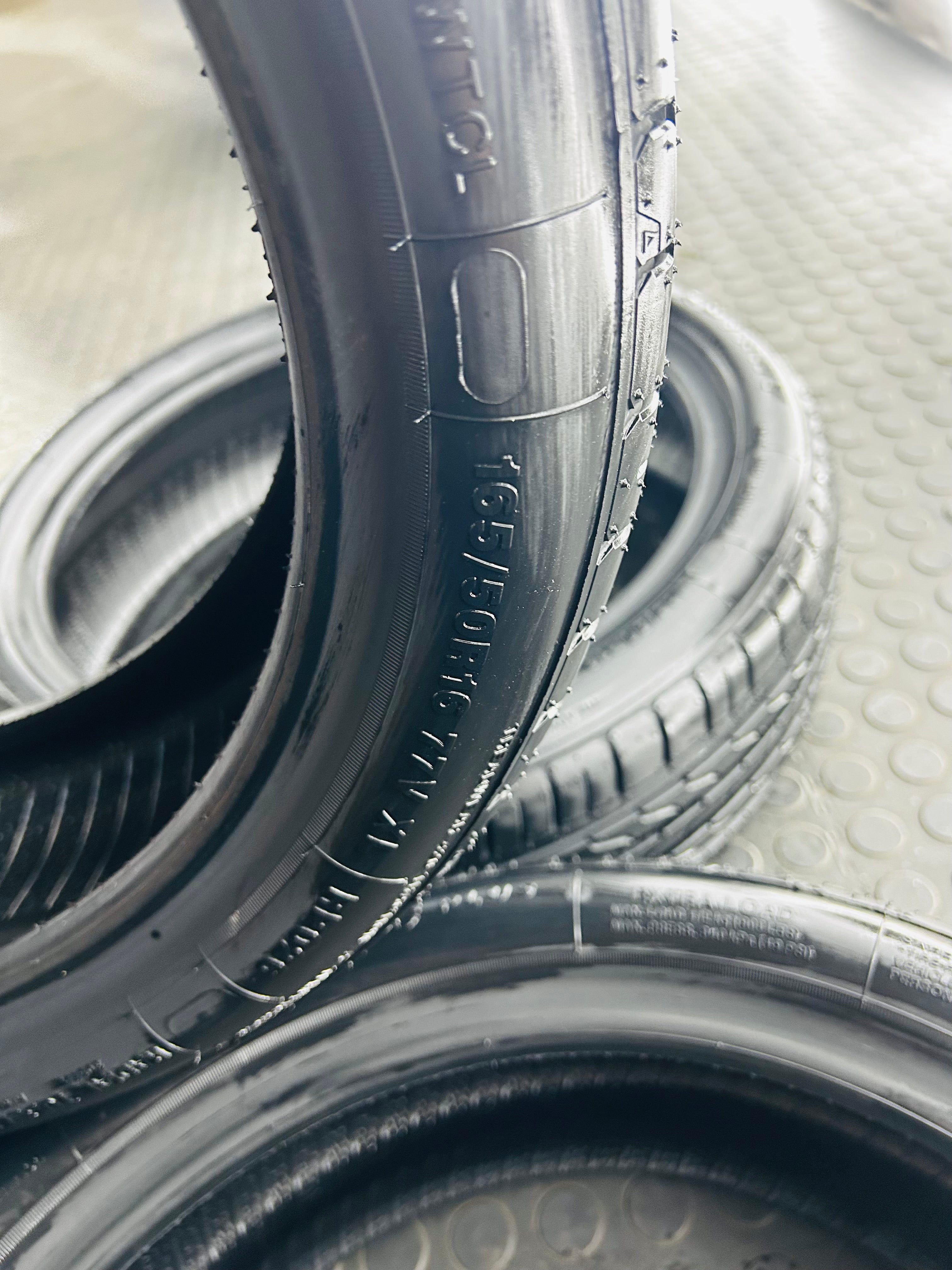165 50 16 STRETCH TYRE APTANY