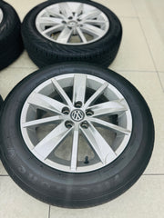 15” POLO 6r OEM  5/100 pre owned mags & tyres