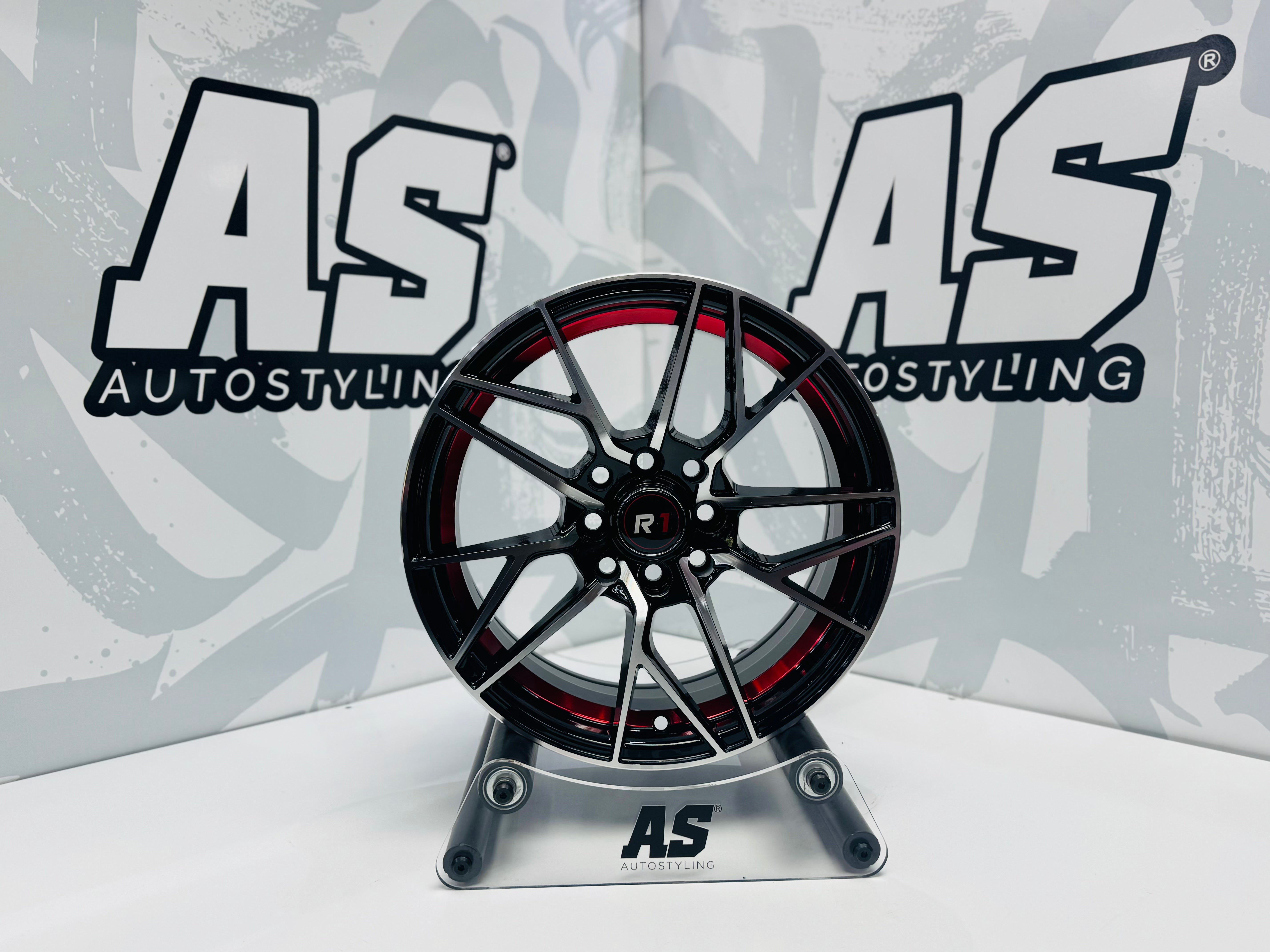 15” M8963 4x100 4x114  Machine black / red - Autostyling Klerksdorp