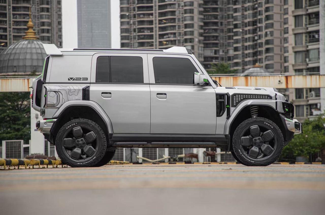 iCuar v23 Neo armor  body kit