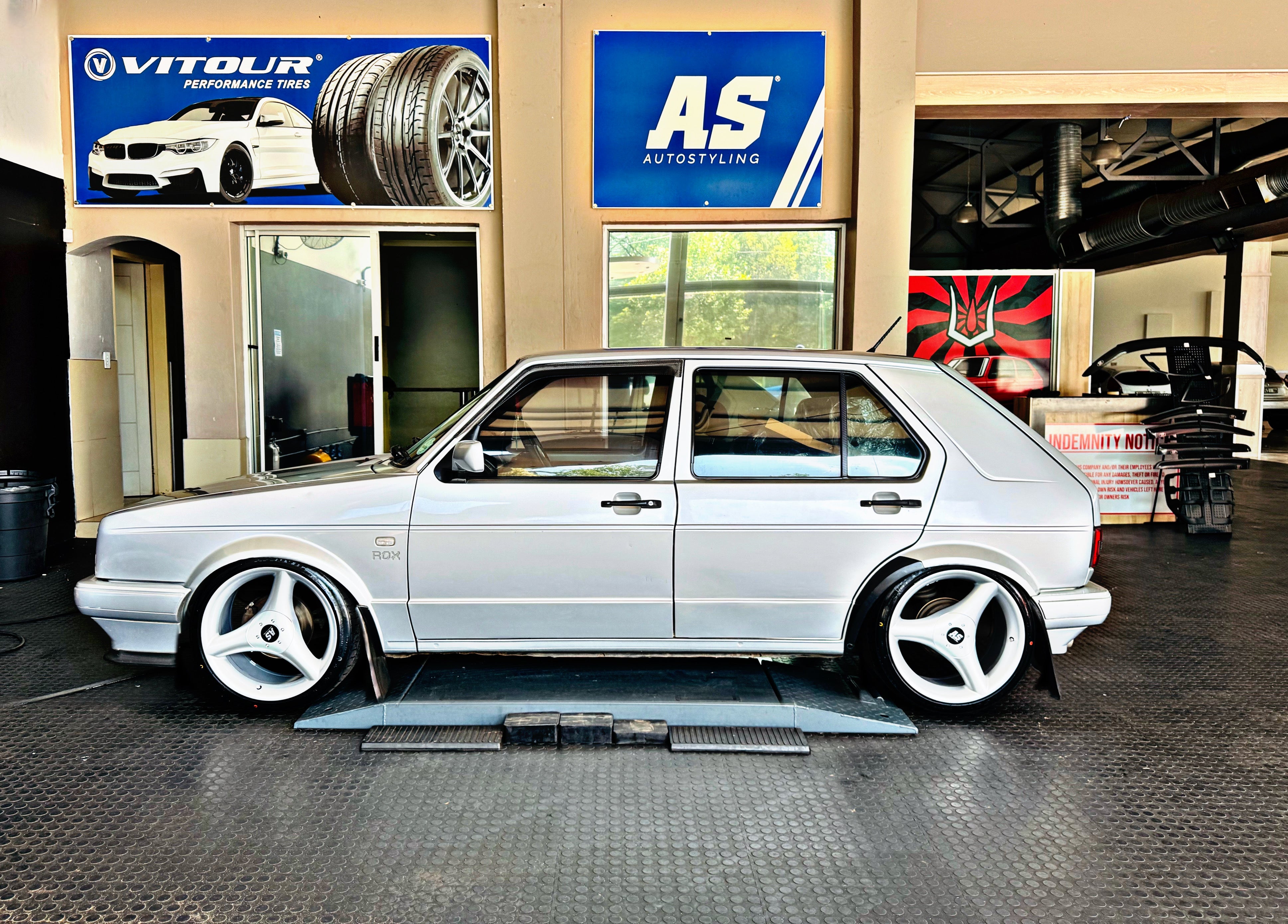 17” SAMOOSAS  CLASSIC 3 STAR 4/100 & 5/100