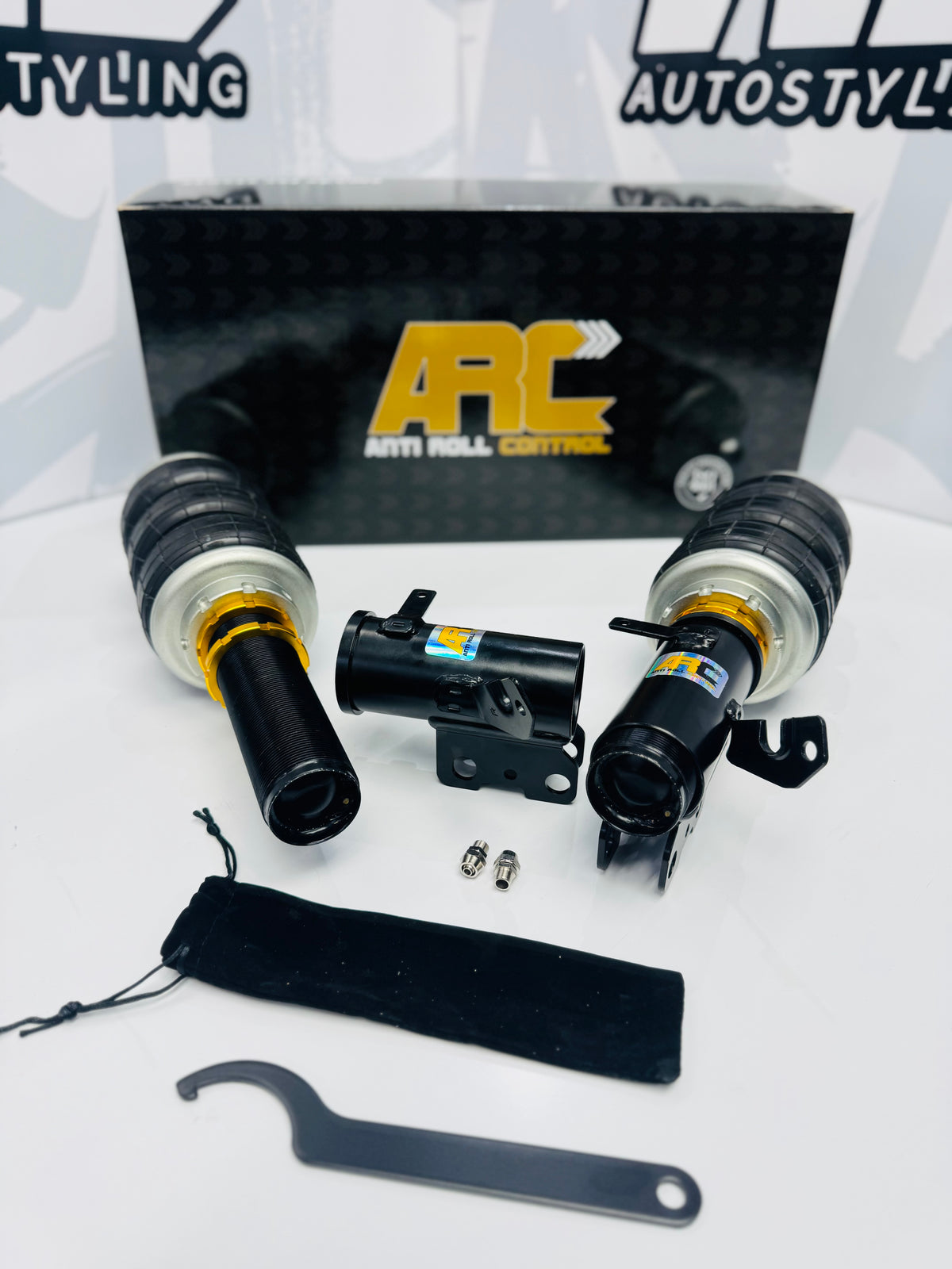 TOYOTA E9/10 ARC  AIR SUSPENSION STRUTS FRONTS HEIGHT ADJUSTABLE