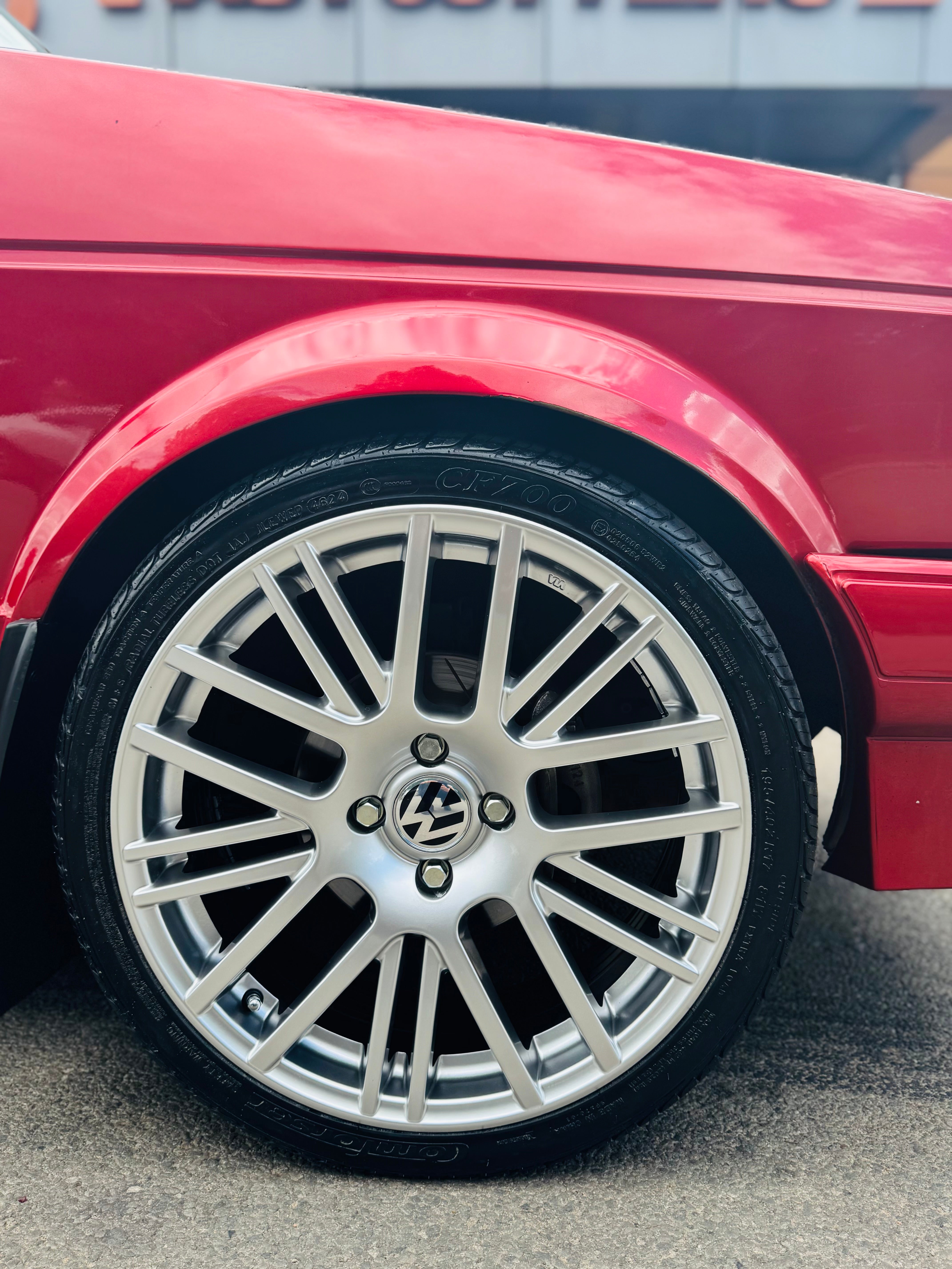 17" AS- VDUB EXOR  REPS 4/100 SILVER WHEELS - Autostyling Klerksdorp
