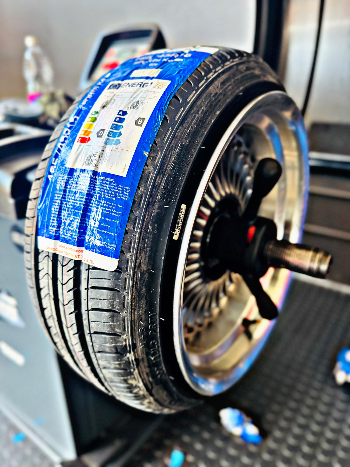165/45/15 COMFORSER STRETCH TYRE – Autostyling Klerksdorp