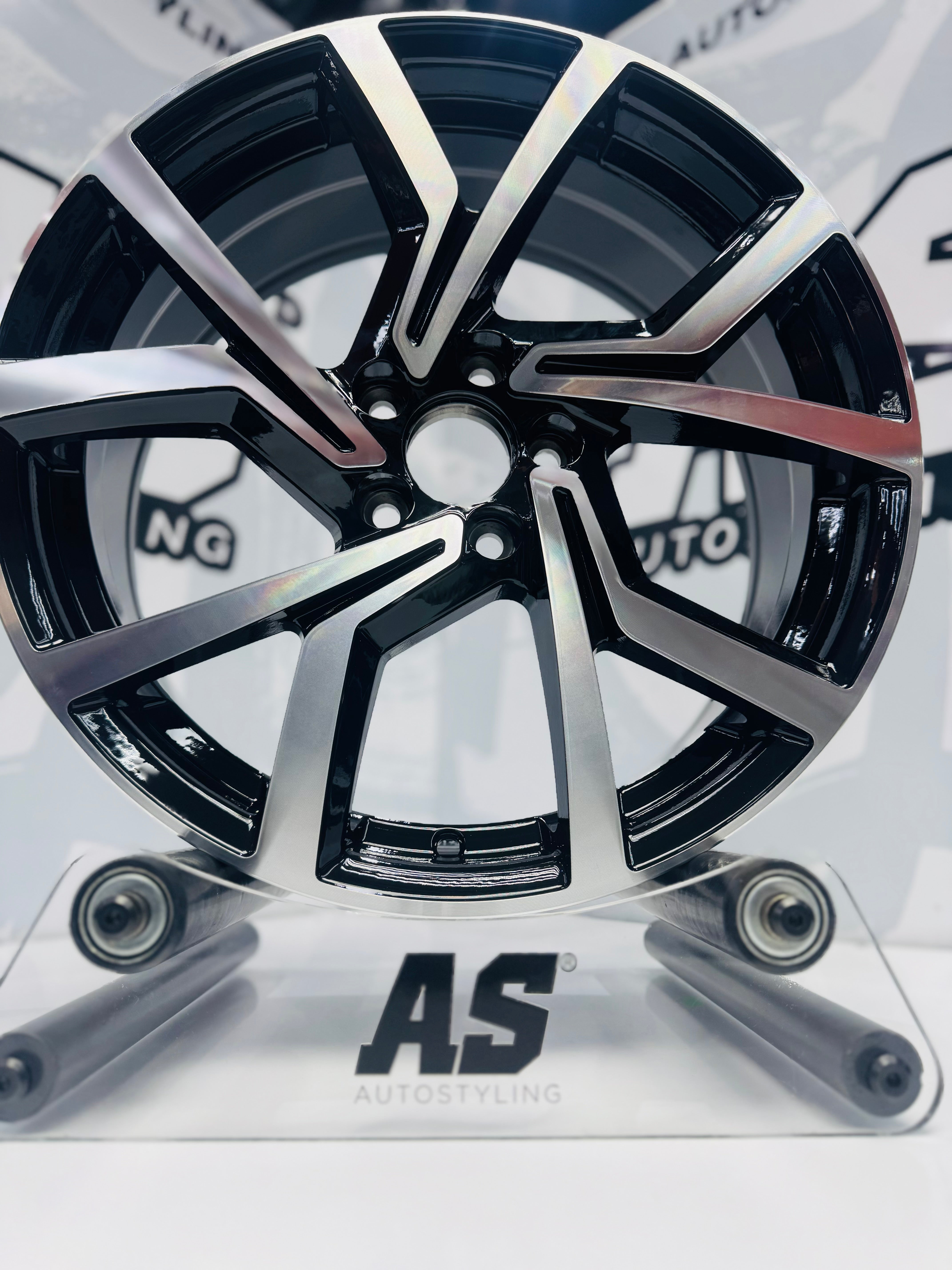 17” V-DUB POLO 901 CSPORT
