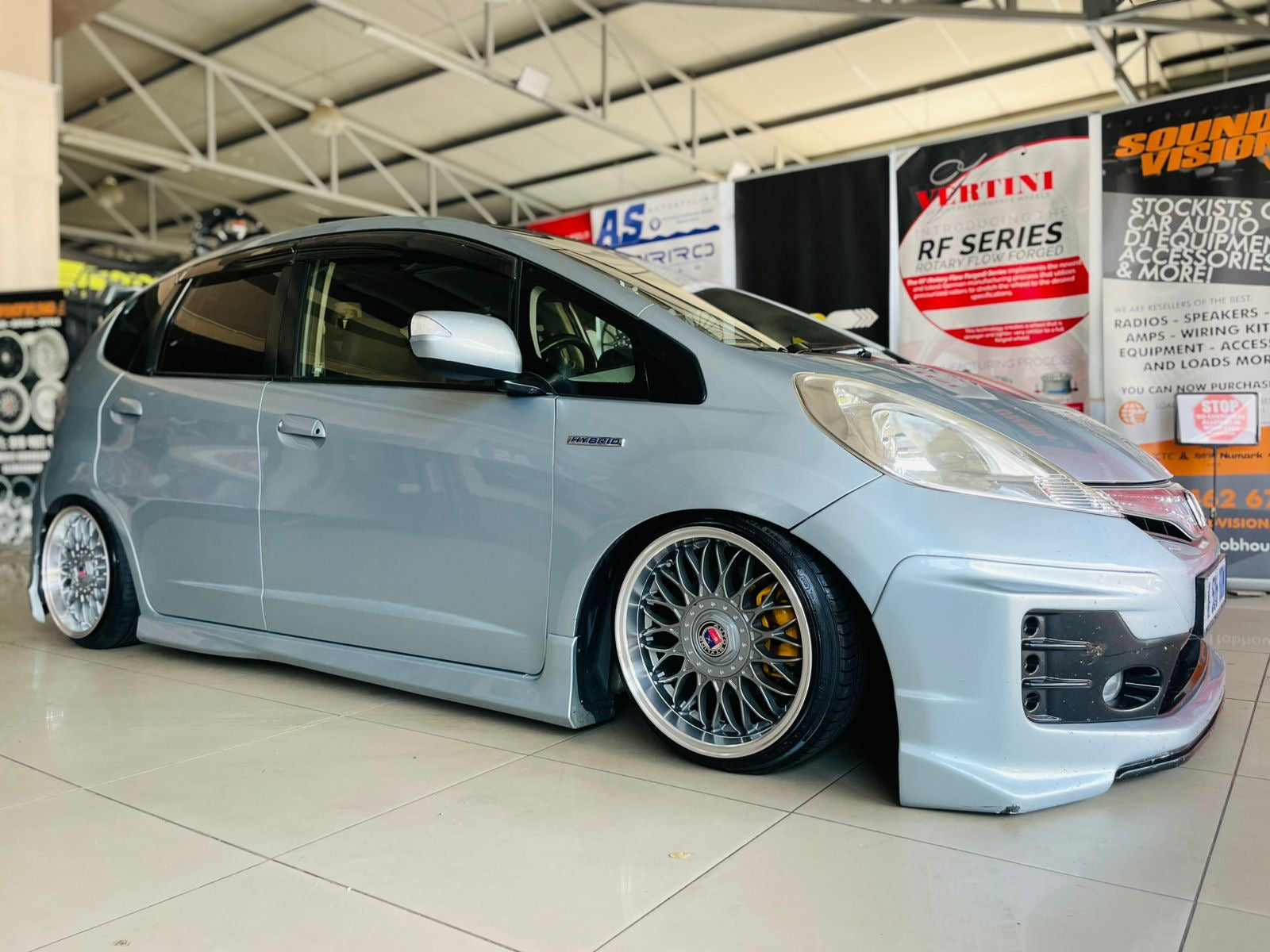 16” AS-VURA MESH / JETTA VR6 click on description for specs