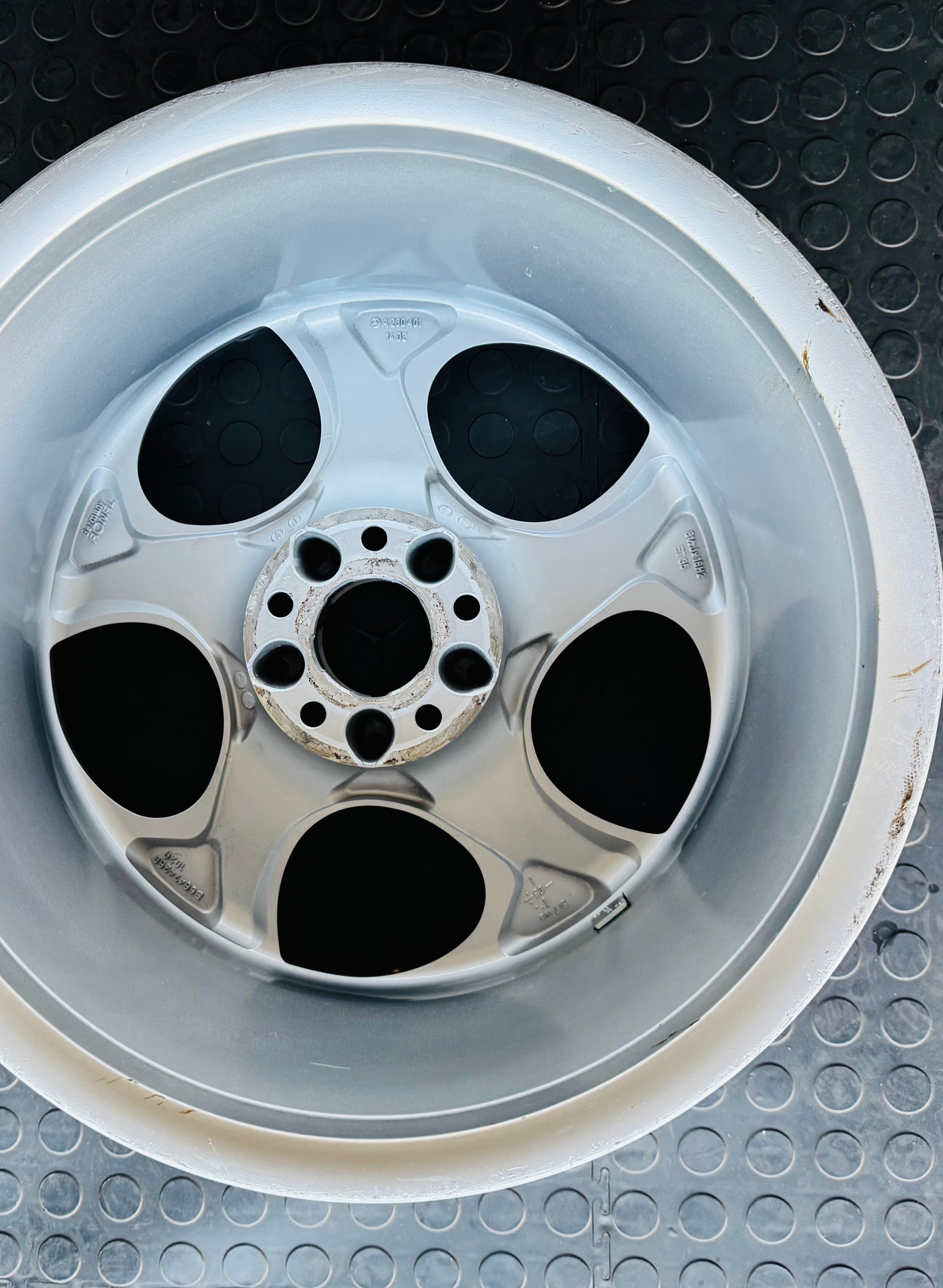 18” OEM MERC ALPHARD wheels 5x112   pcd