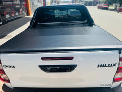 TOYOTA HILUX GD6 DOUBLE CAB CLIP IN TONNEAU COVER