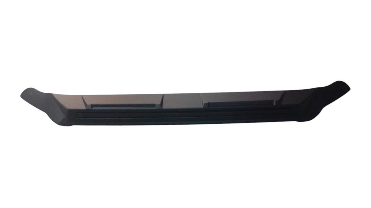 Bonnet guard Navara 2022+ stick on Matt black