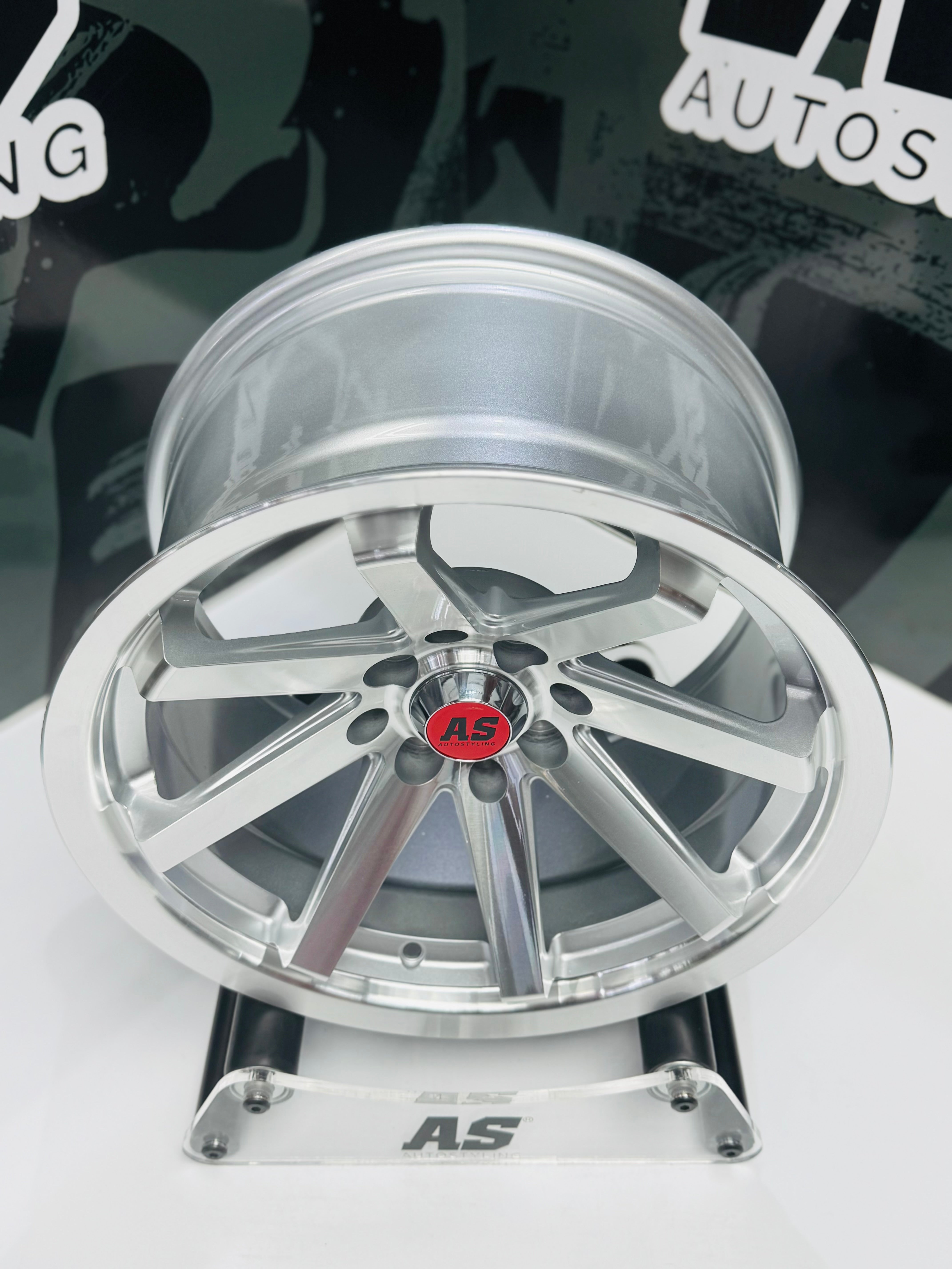 15” YKW5170 4/100 & 4/114 wheels