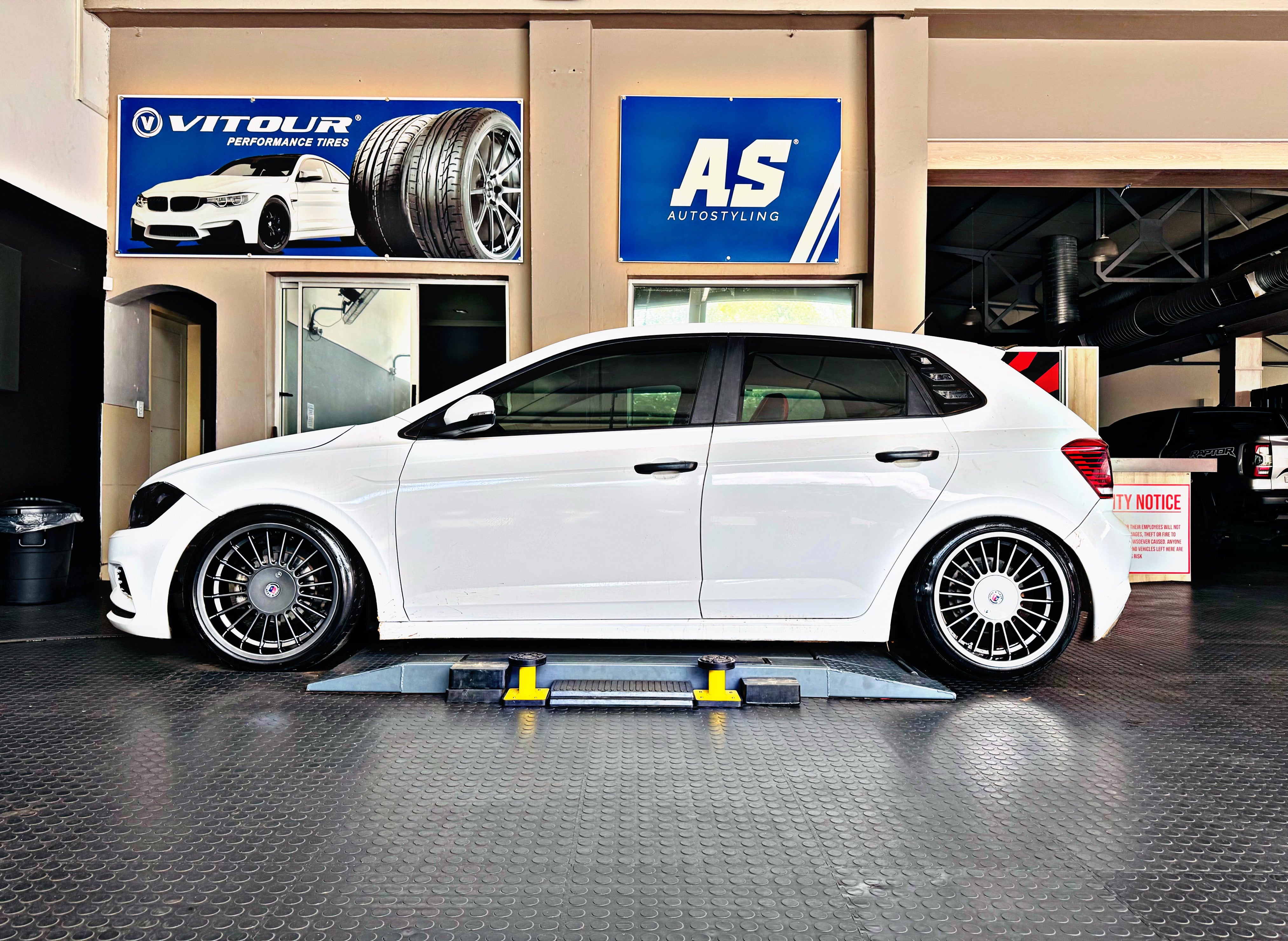 17” AS- ALPINA CLASSIC DEEP DISH RIMS