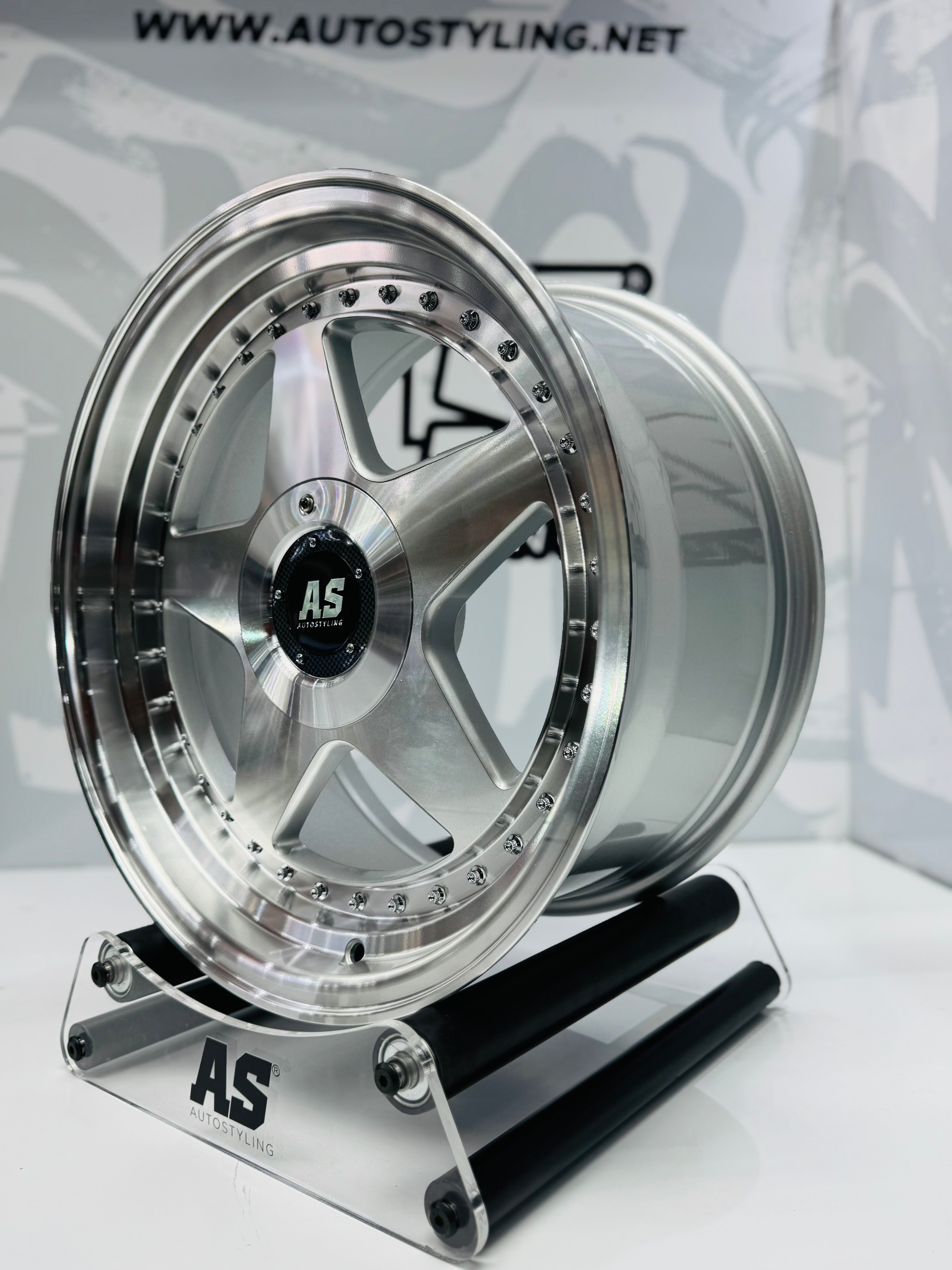 17  ” AS-FUTURA 4/100 & 5/100 8.5js