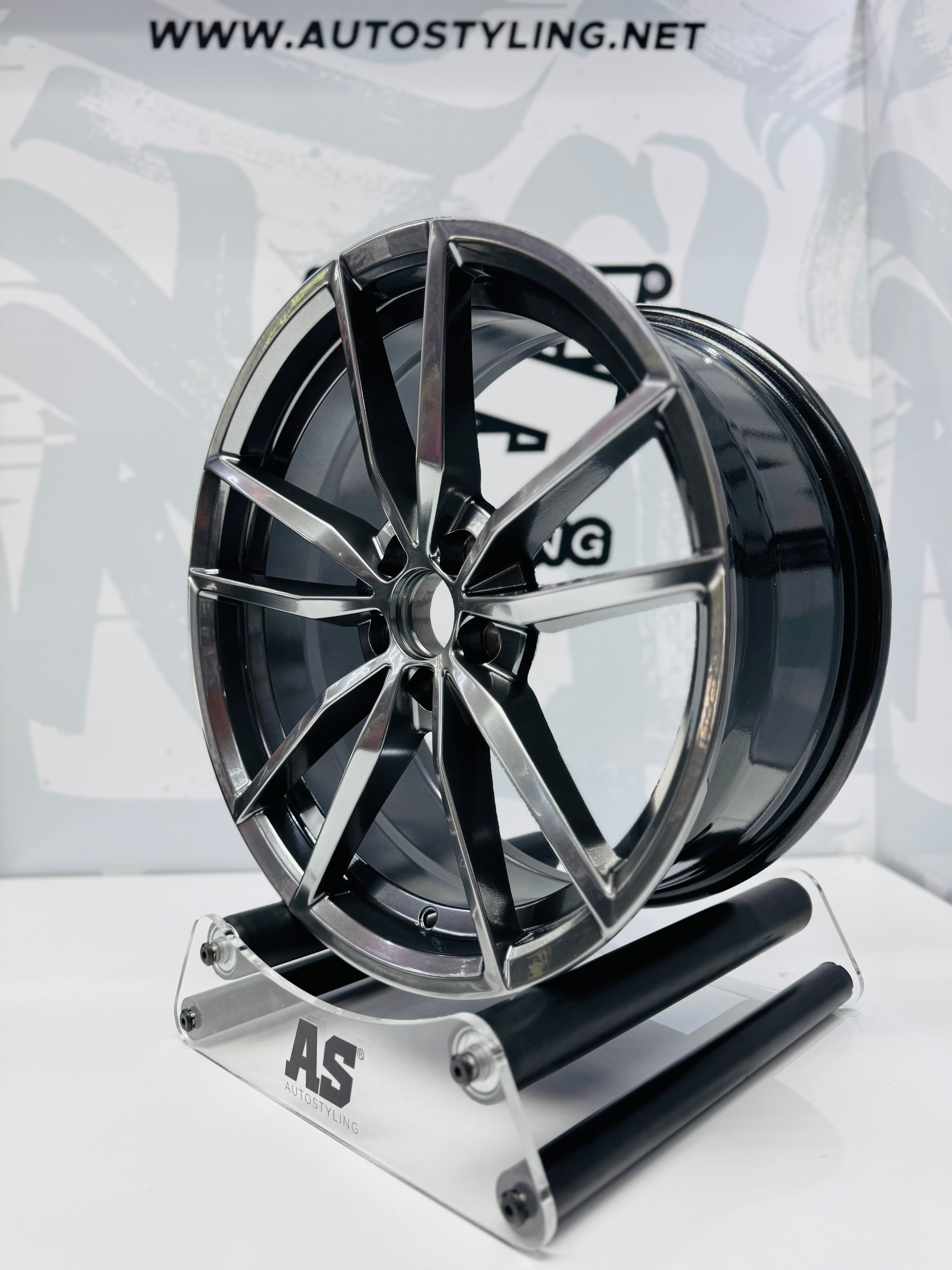 17” AS- PRETORIA 5/100 GUNMETAL