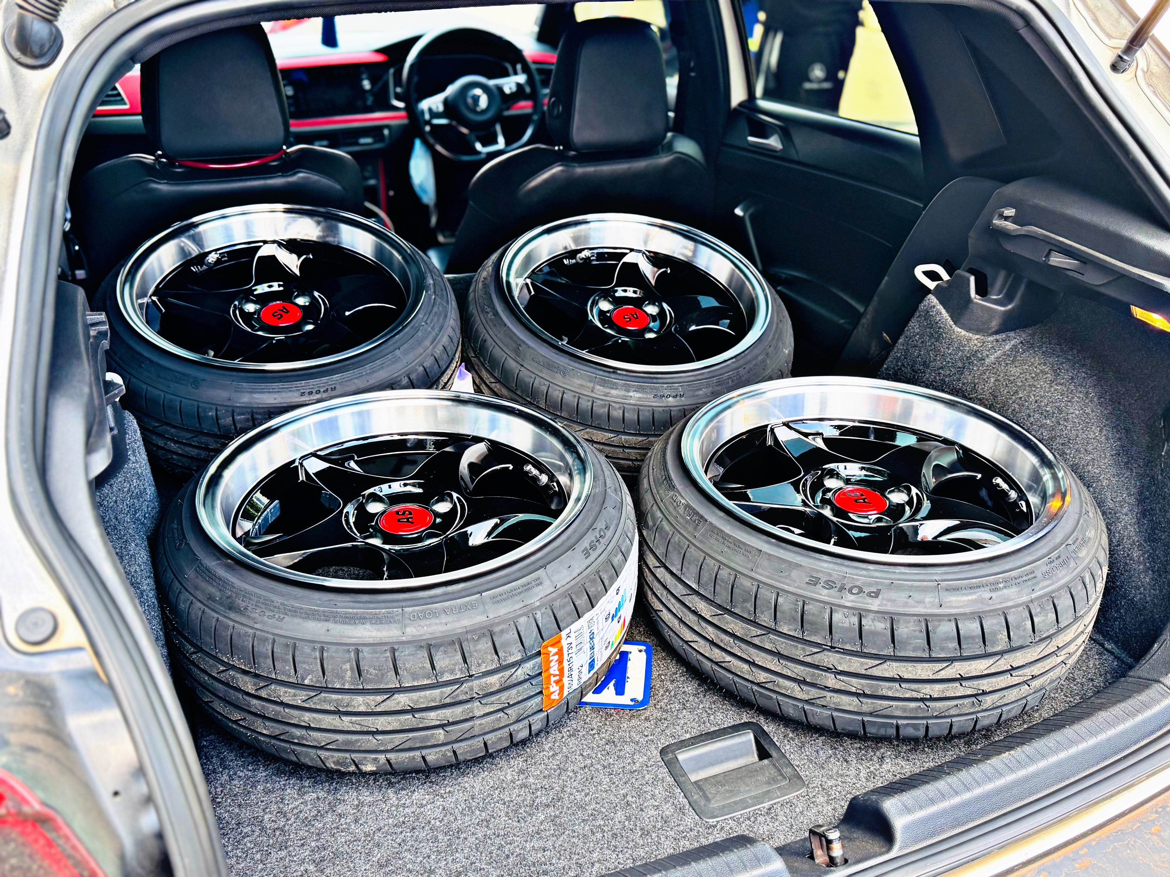 165/45/15 APTANY  STRETCH TYRE