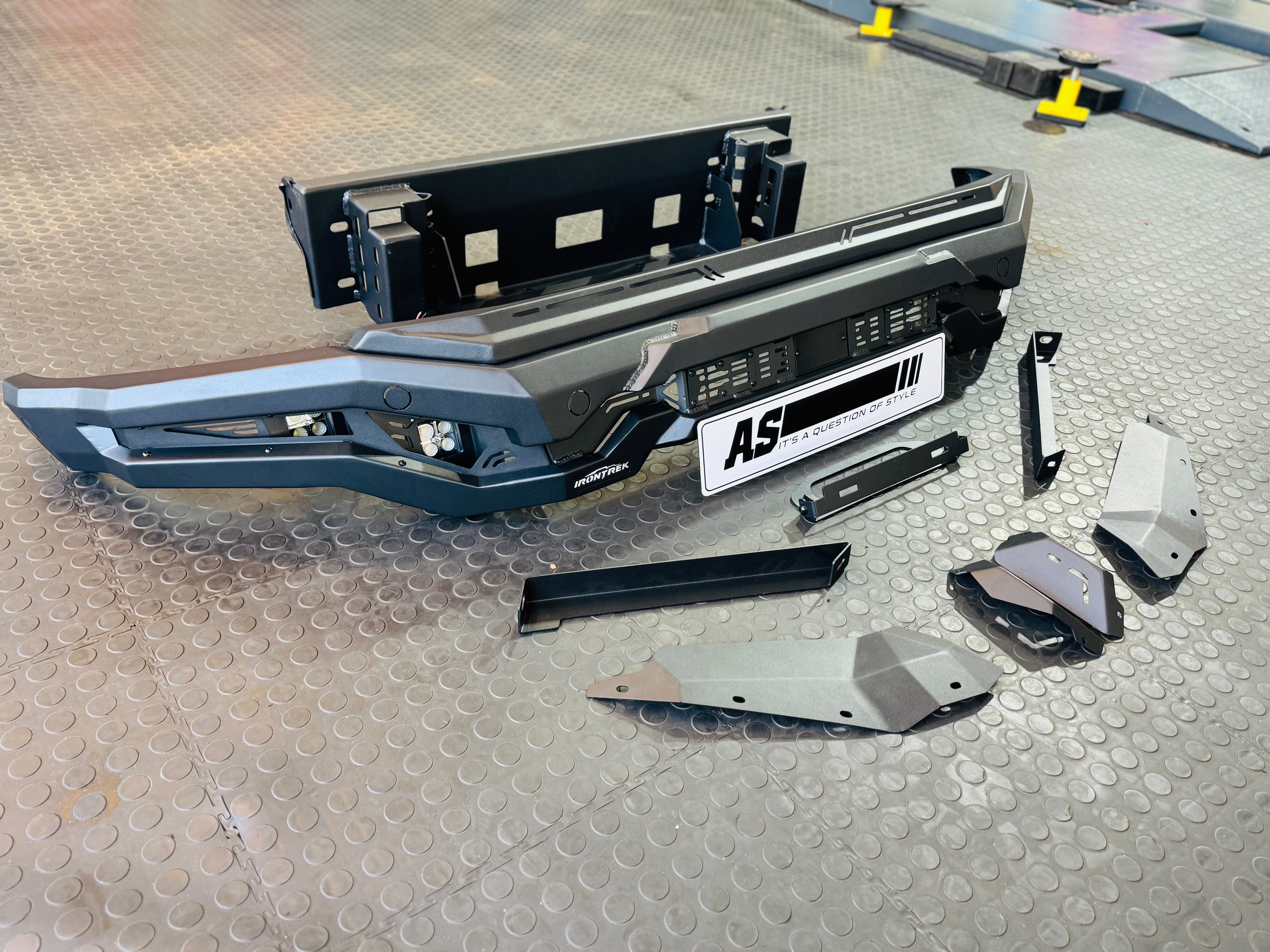 FORD RAPTOR IRONTREK STEEL FRONT BUMPER