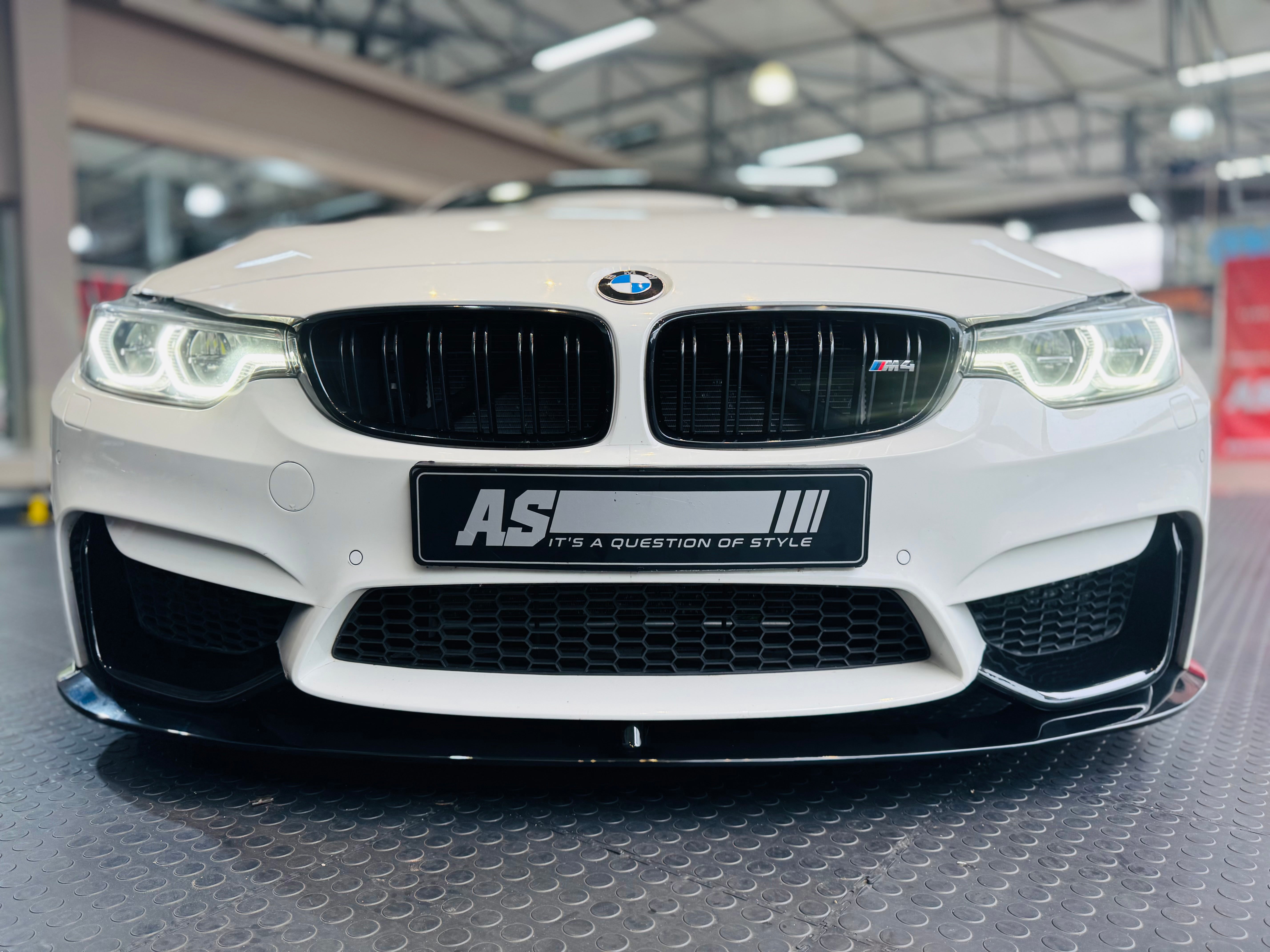 BM F80/F82 M3 M4 FRONT MP SPOILER GLOSS BLACK