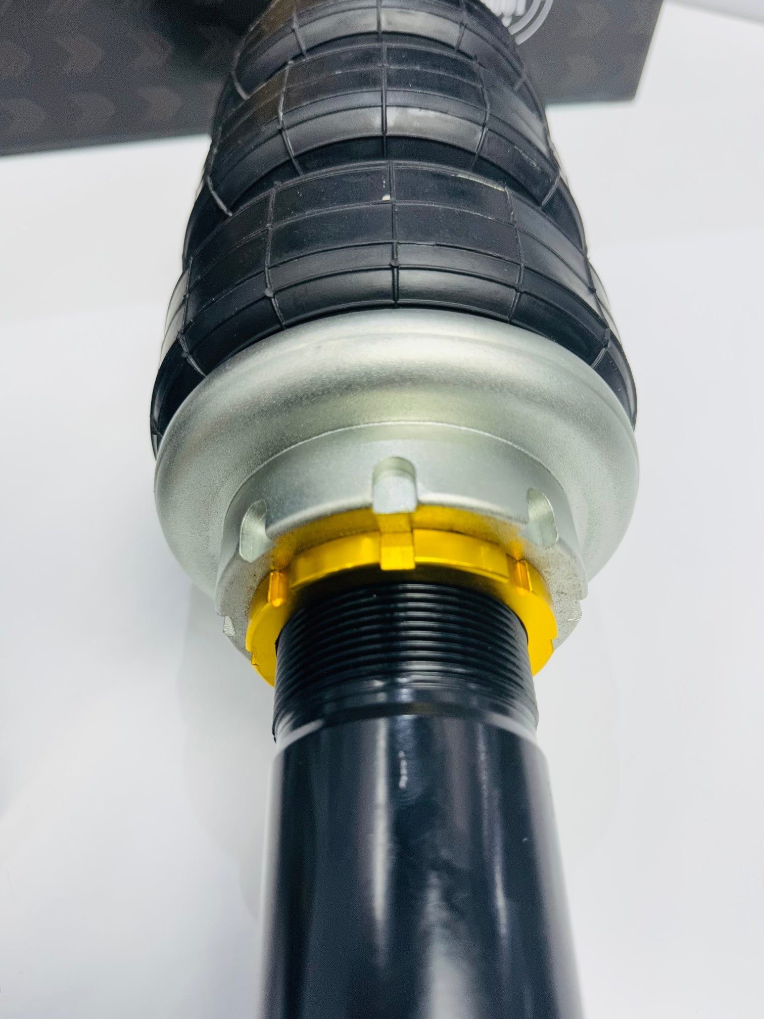 TOYOTA E9/10 ARC  AIR SUSPENSION STRUTS FRONTS FIXED HEIGHT