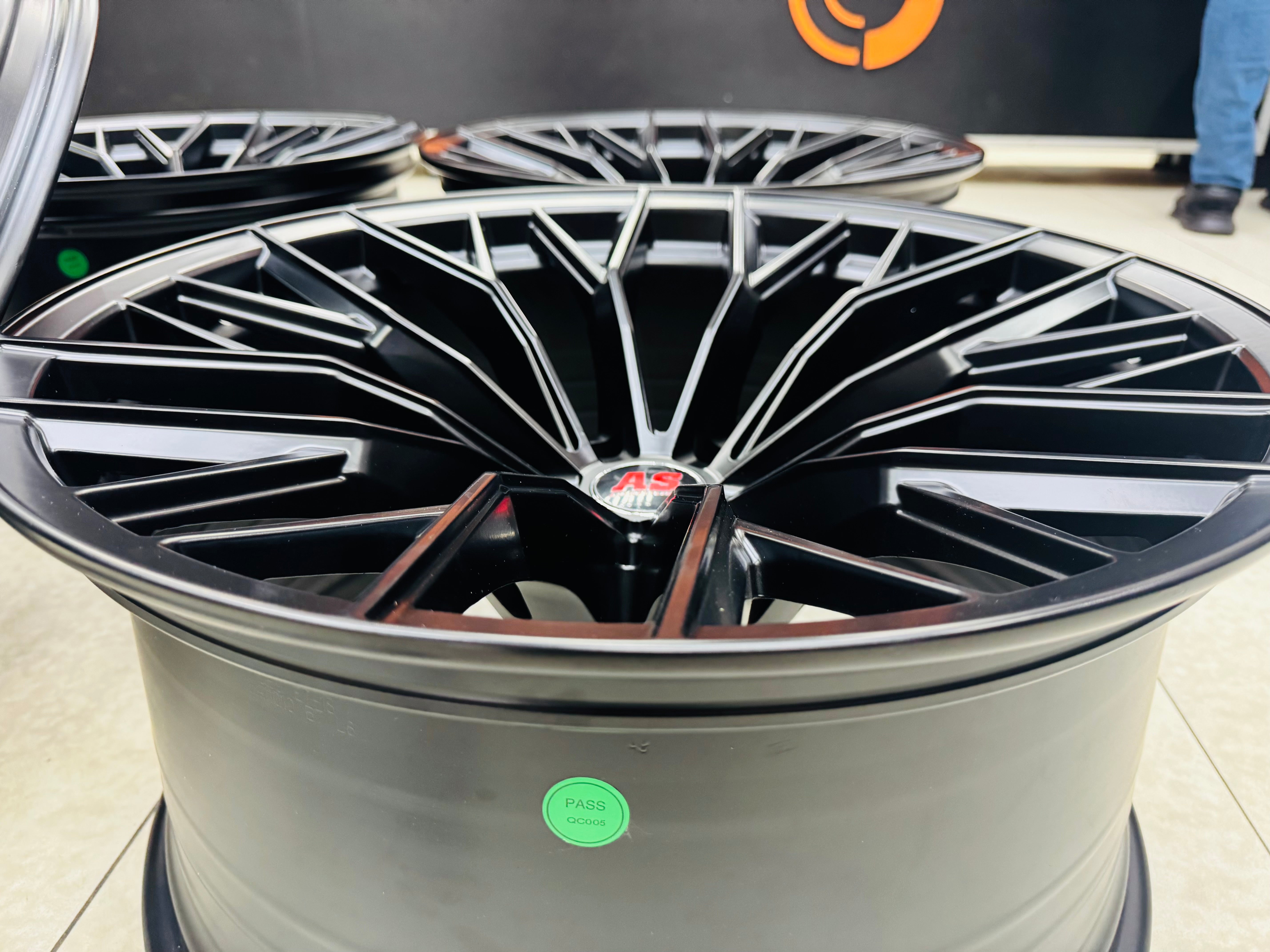 20” CONCAVO 06 MATT BLACK BAKKIE RIMS 6/139 PCD