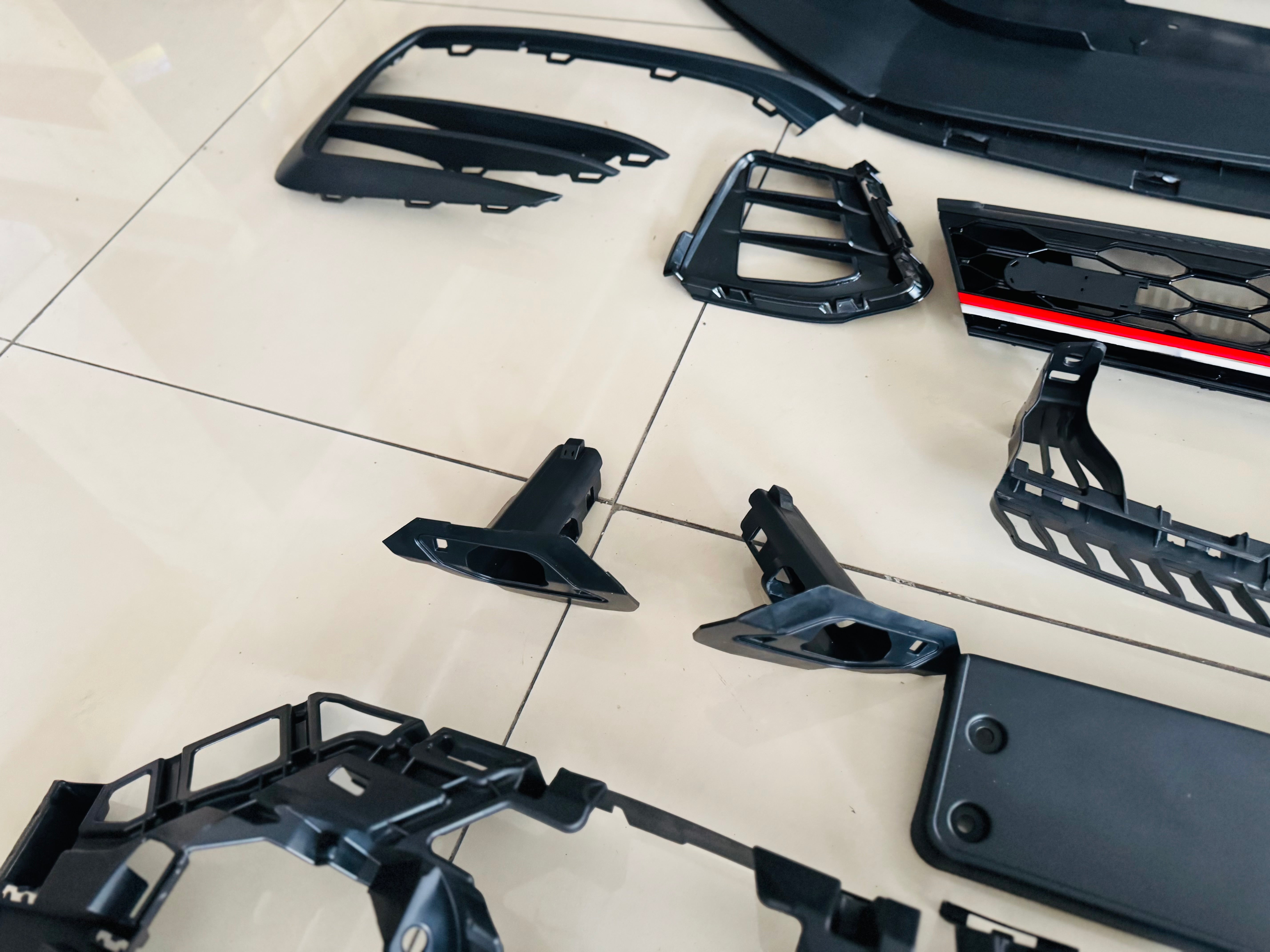 VW GOLF mk7 to mk7.5 gti BUMPER KIT UPGRADE - Autostyling Klerksdorp