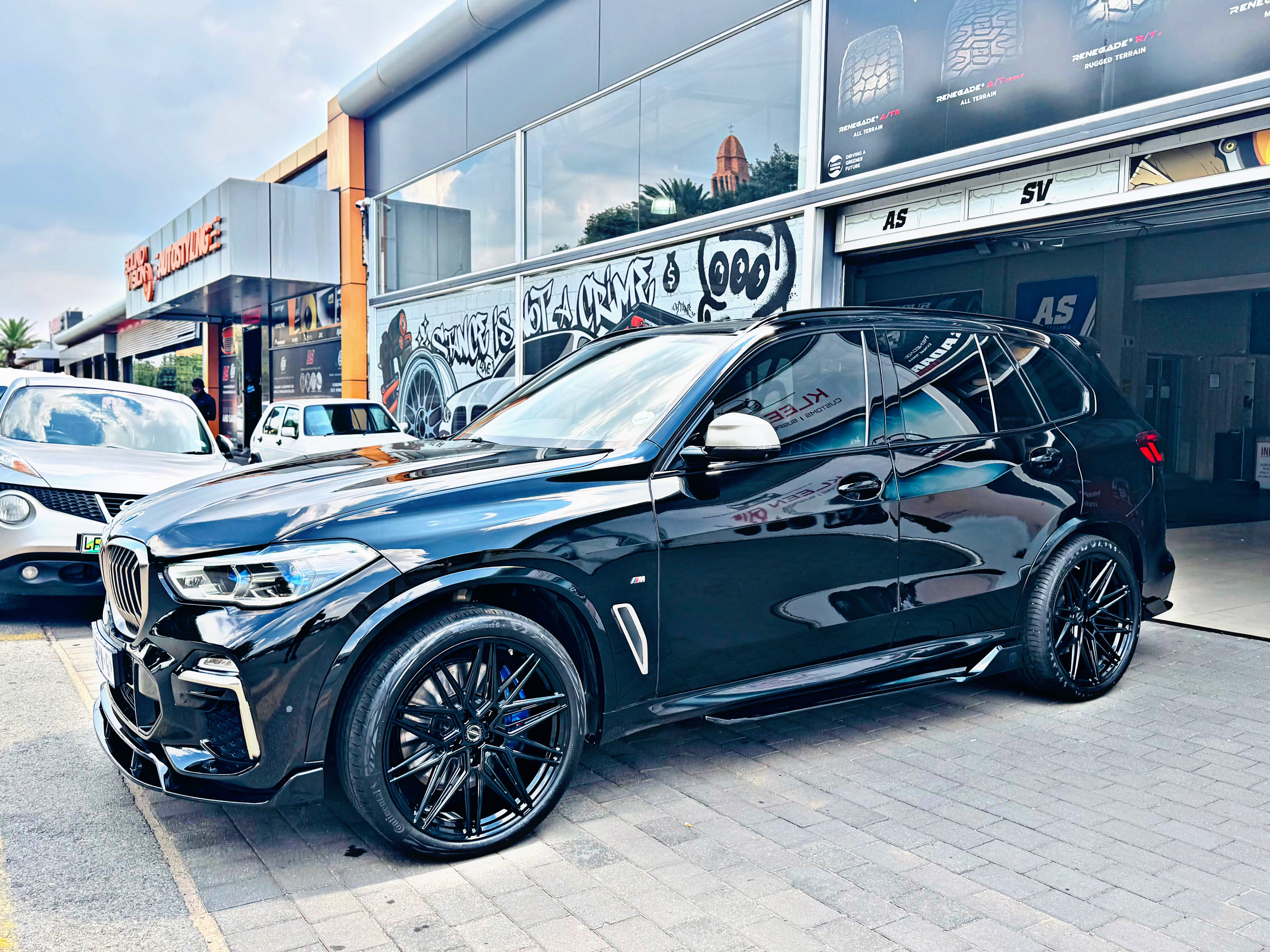 BM X5 G05 PREFACE LIFT 2019-2023 BLK WARRIOR KIT - Autostyling Klerksdorp