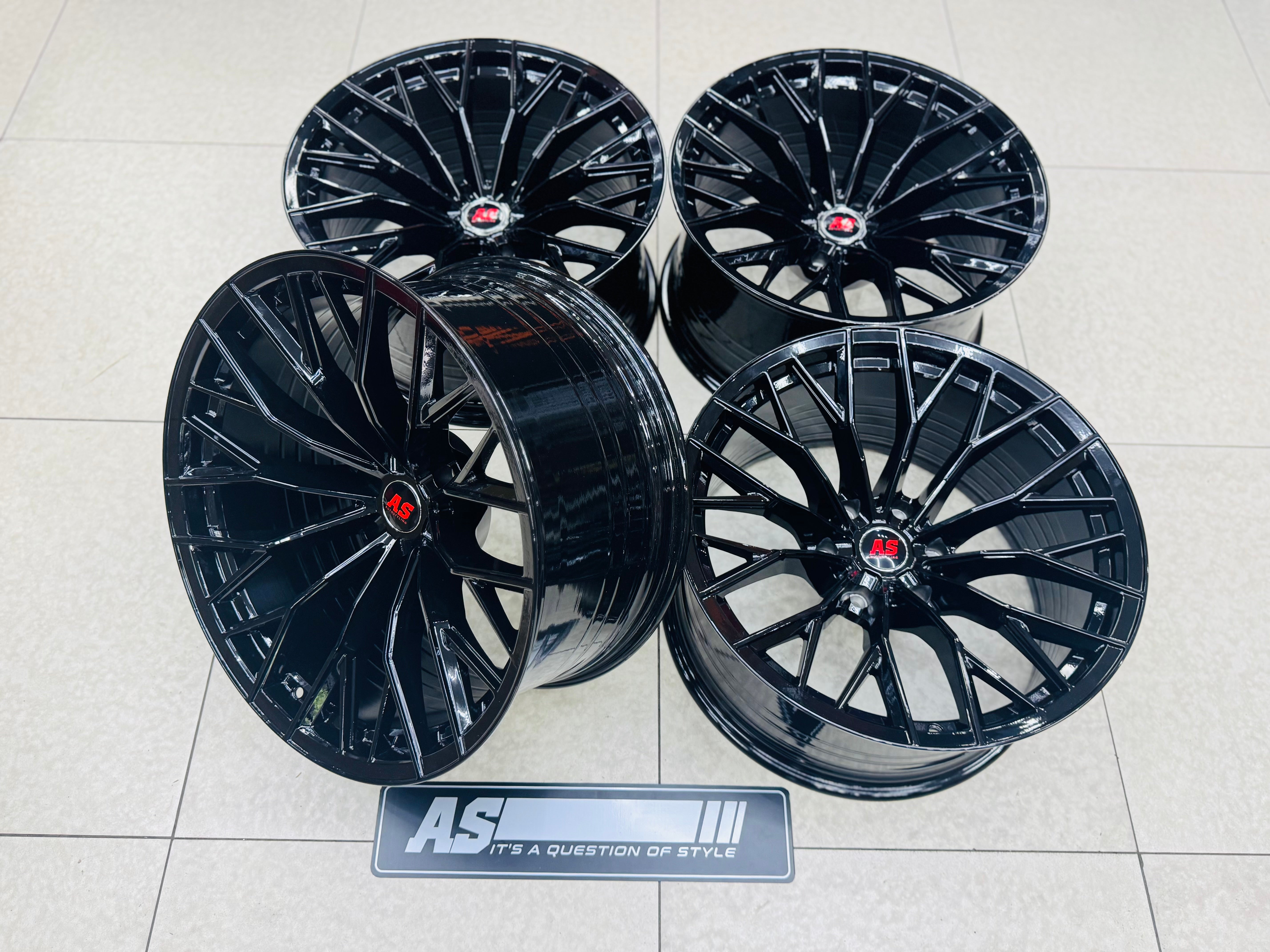 20” CONCAVO 06 GLOSS BLACK  BAKKIE RIMS 6/139 PCD
