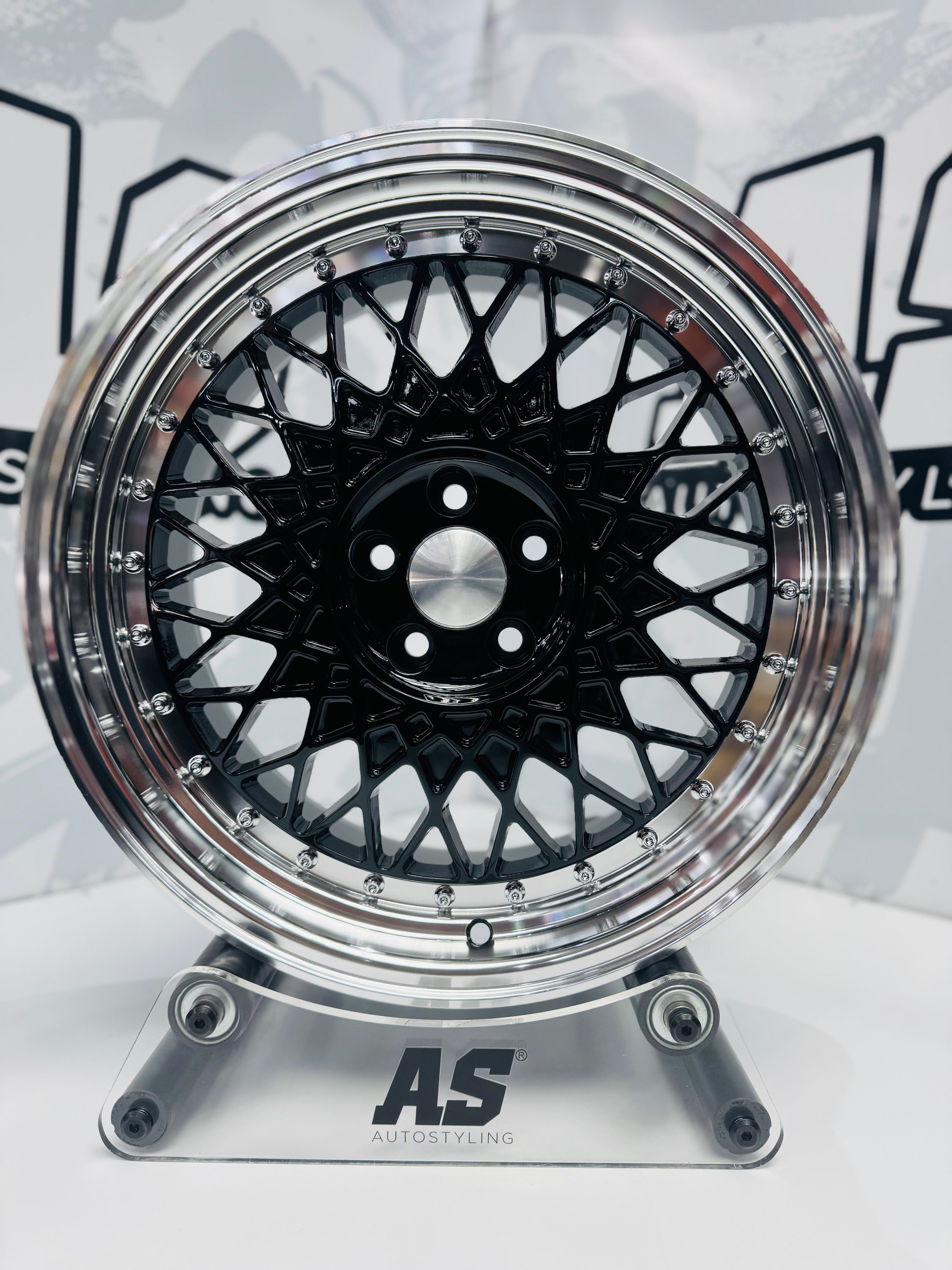 17” AS-501  5/100 black wheels