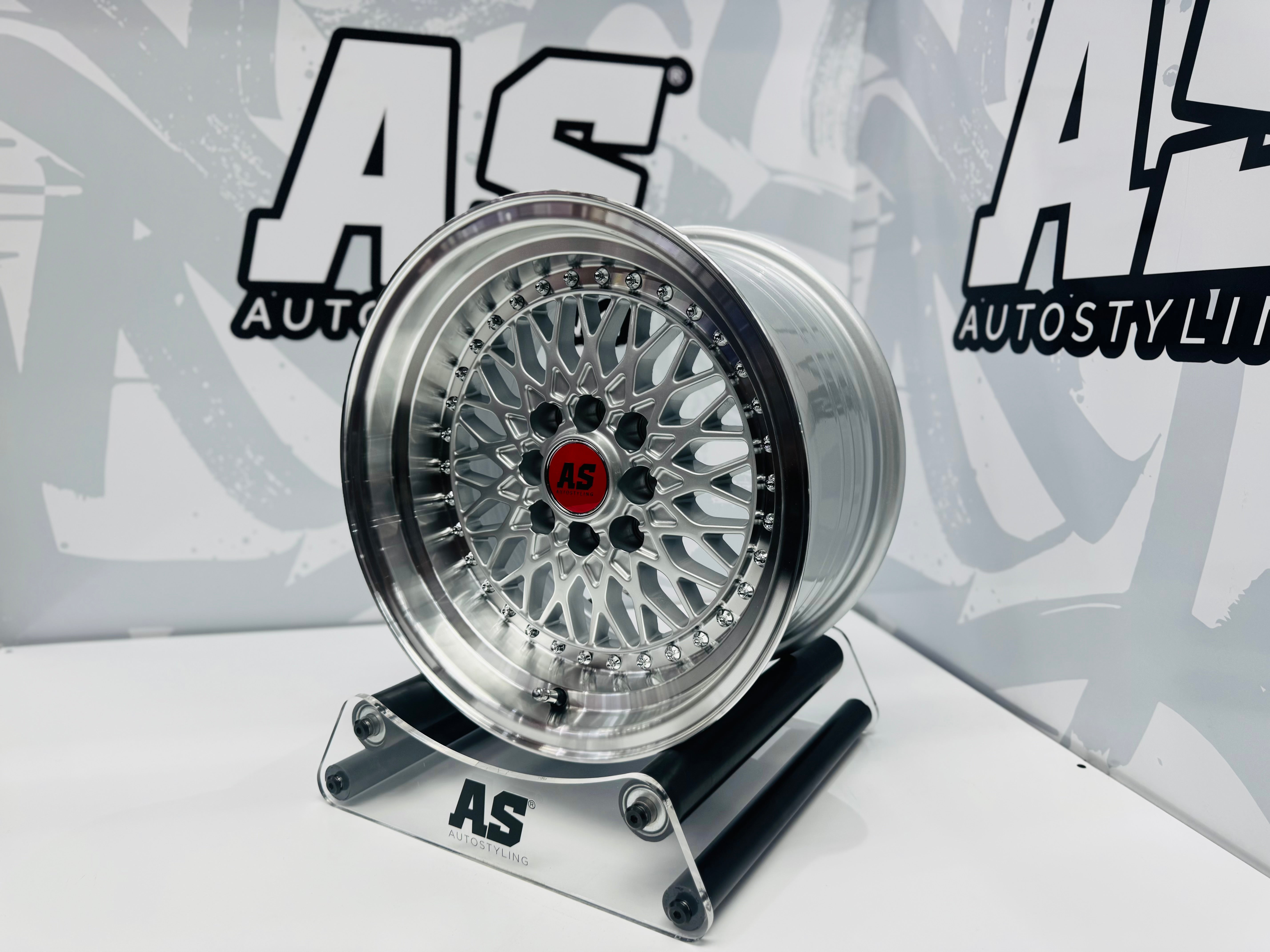 15” AS-7569 MESH  SILVER  4/100 4/114 wheels
