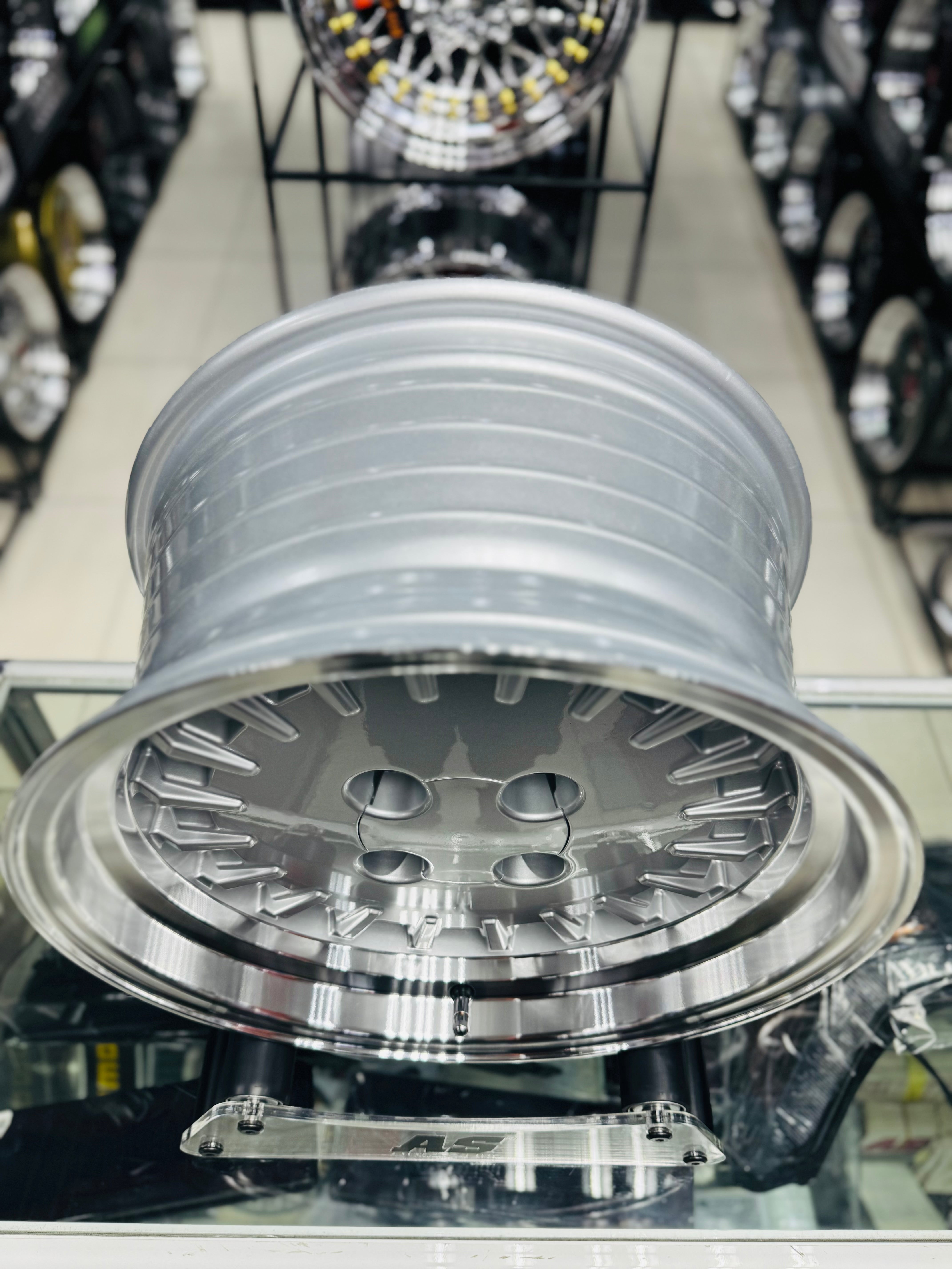 15” AS-CRESSIDA 4/114  DISHED SILVER