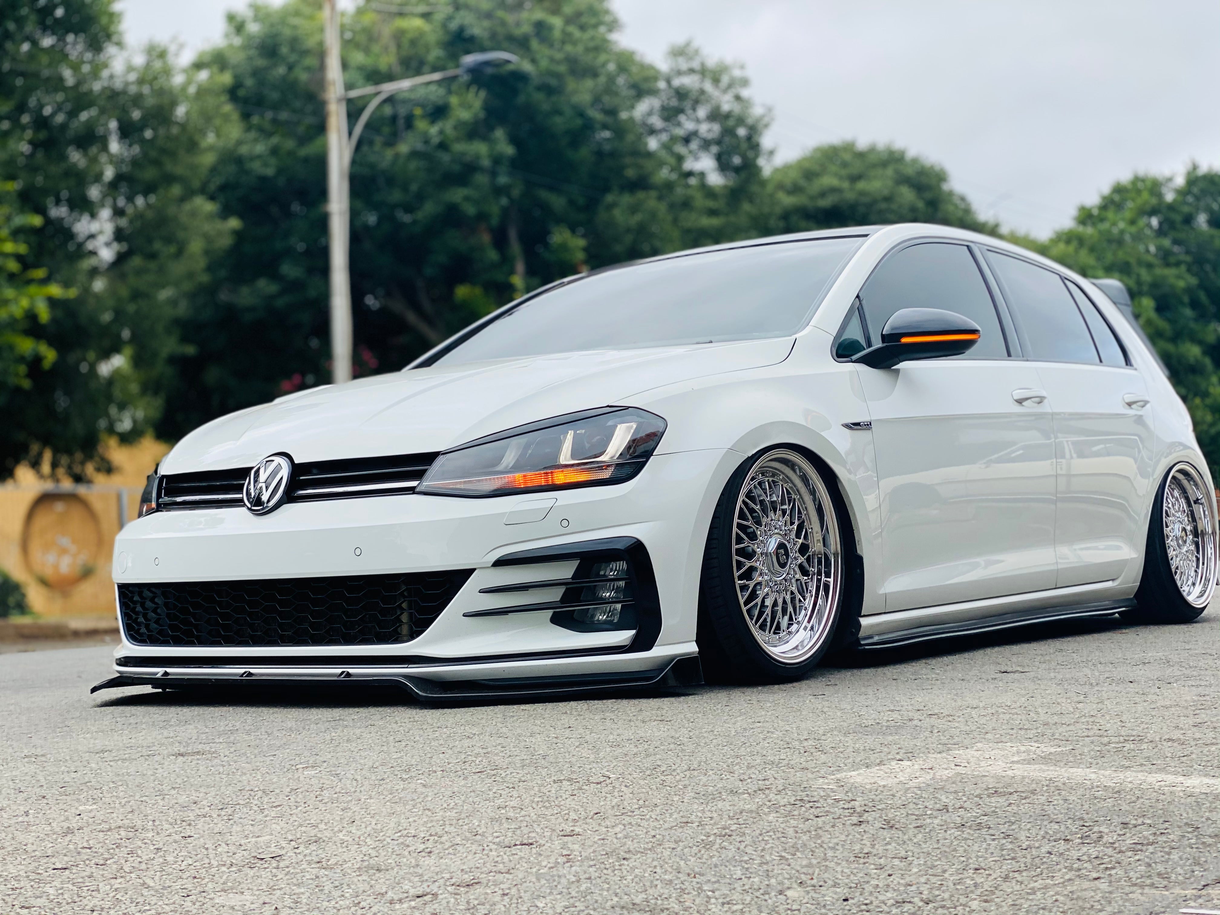 18” AS- MESH 5/112 5/114 SILVER CHROME available May 2025