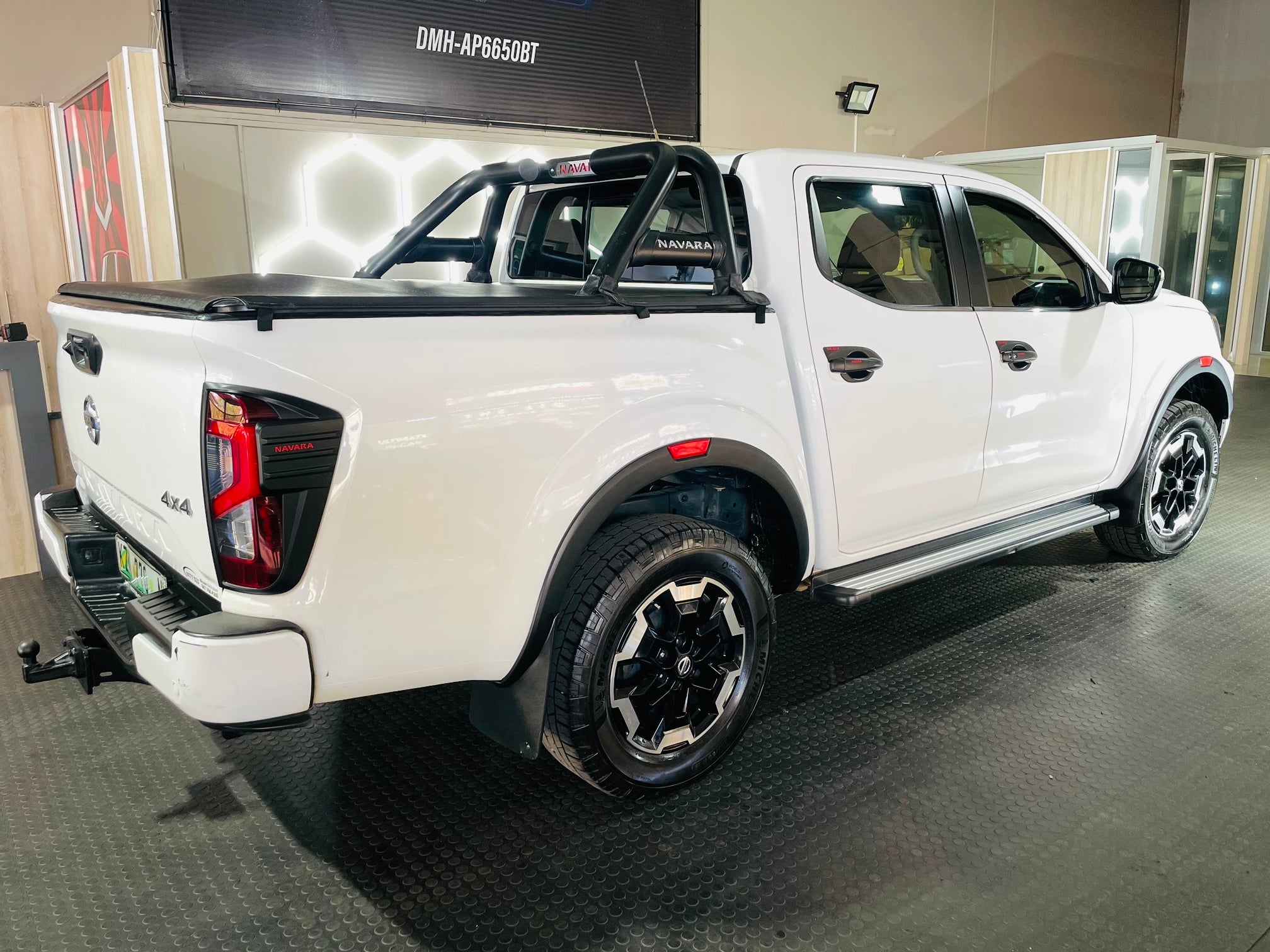 Nissan Navara PRO 4x Style 2021+ Fender Flares With Red Inserts