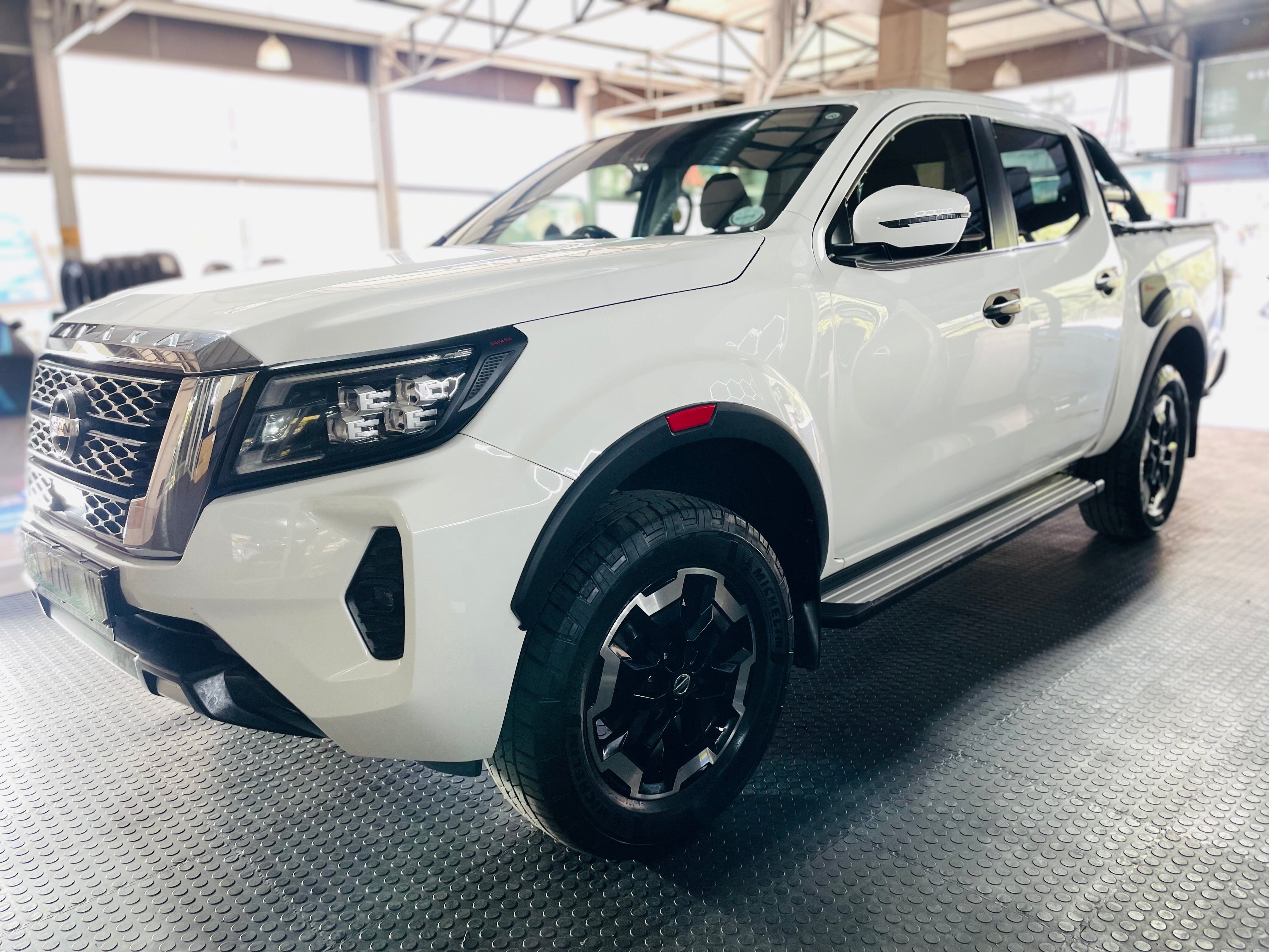 Nissan Navara PRO 4x Style 2021+ Fender Flares With Red Inserts