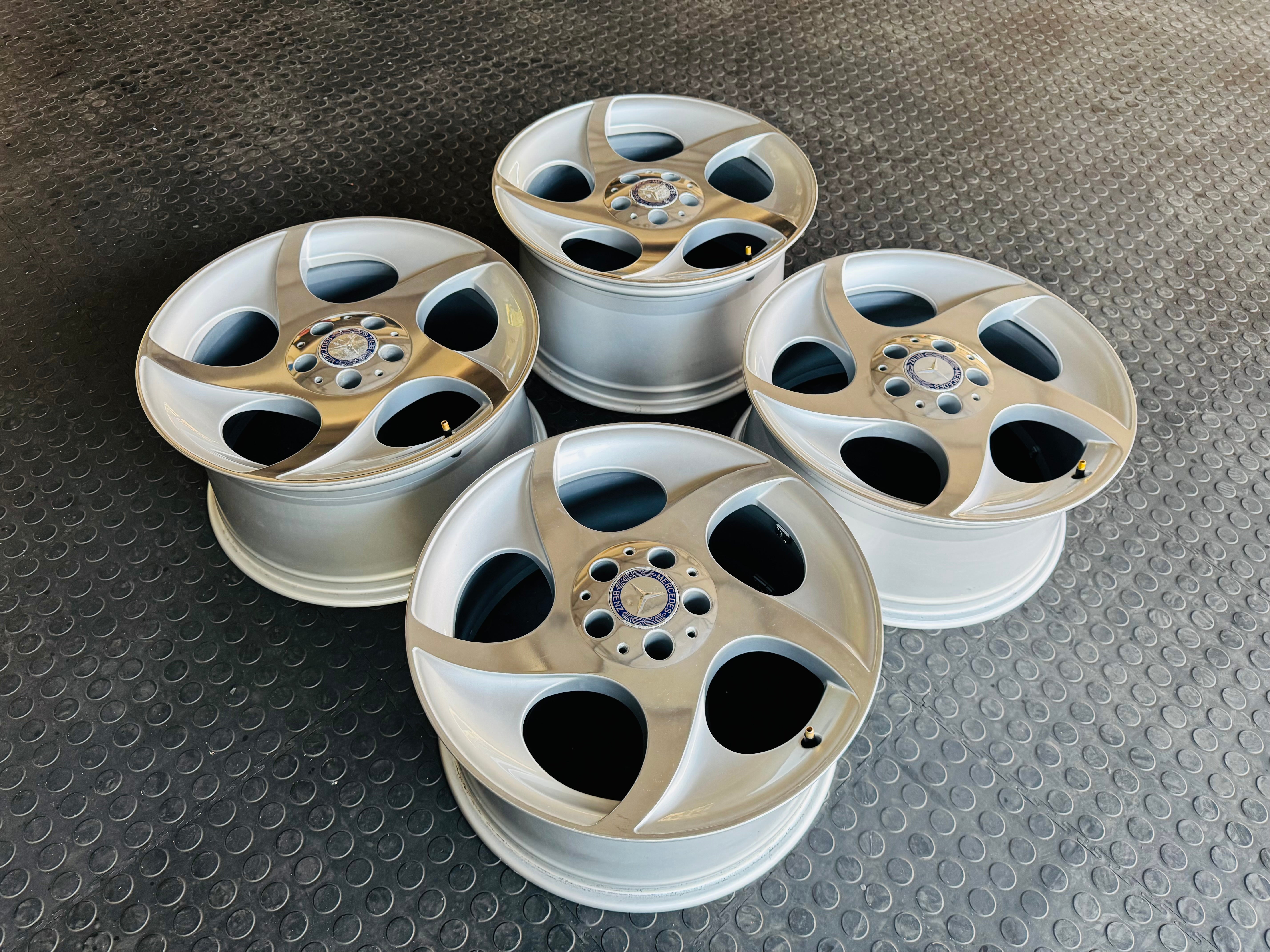 18” OEM MERC ALPHARD wheels 5x112   pcd
