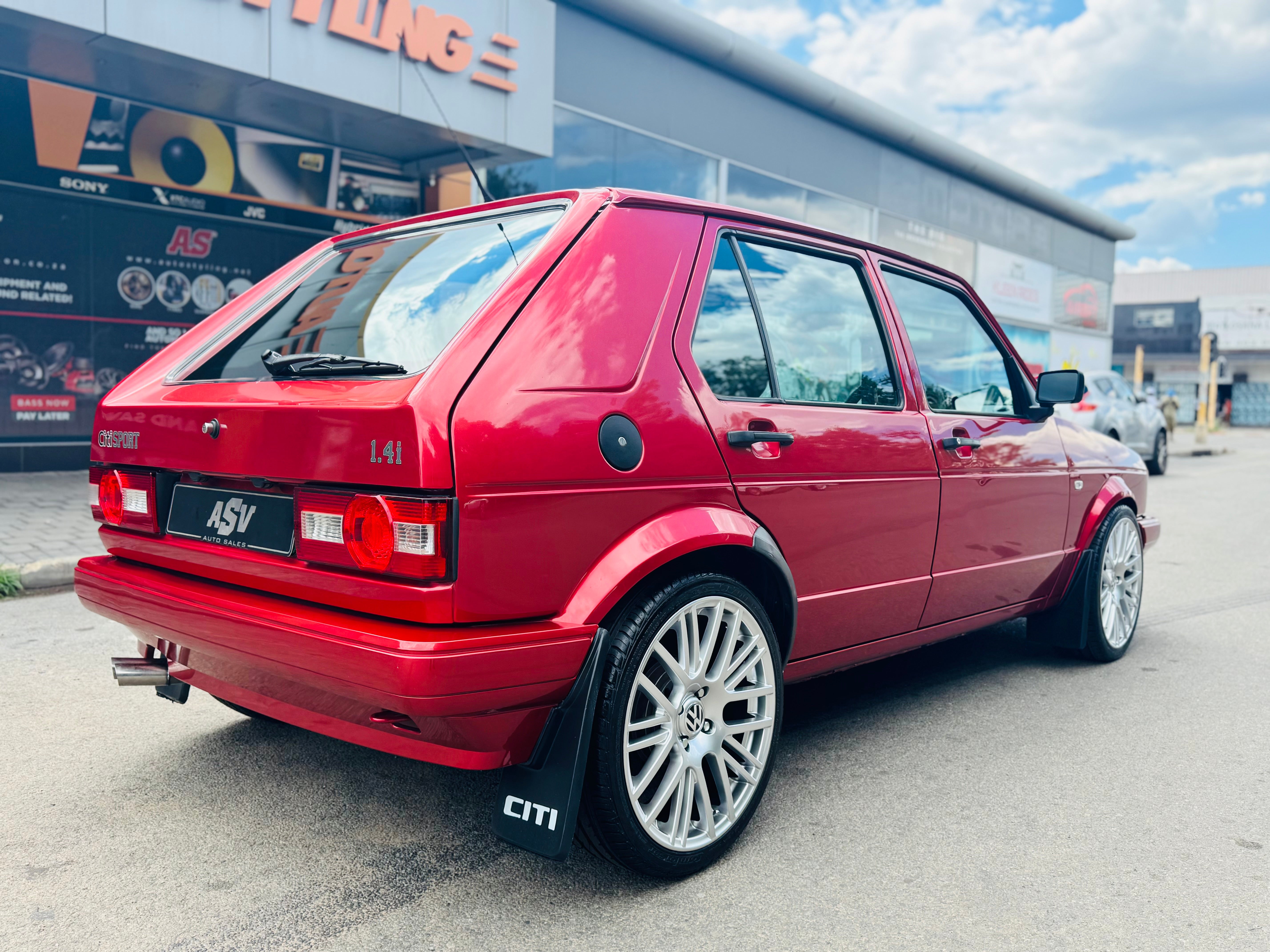 17" AS- VDUB EXOR  REPS 4/100 SILVER WHEELS - Autostyling Klerksdorp