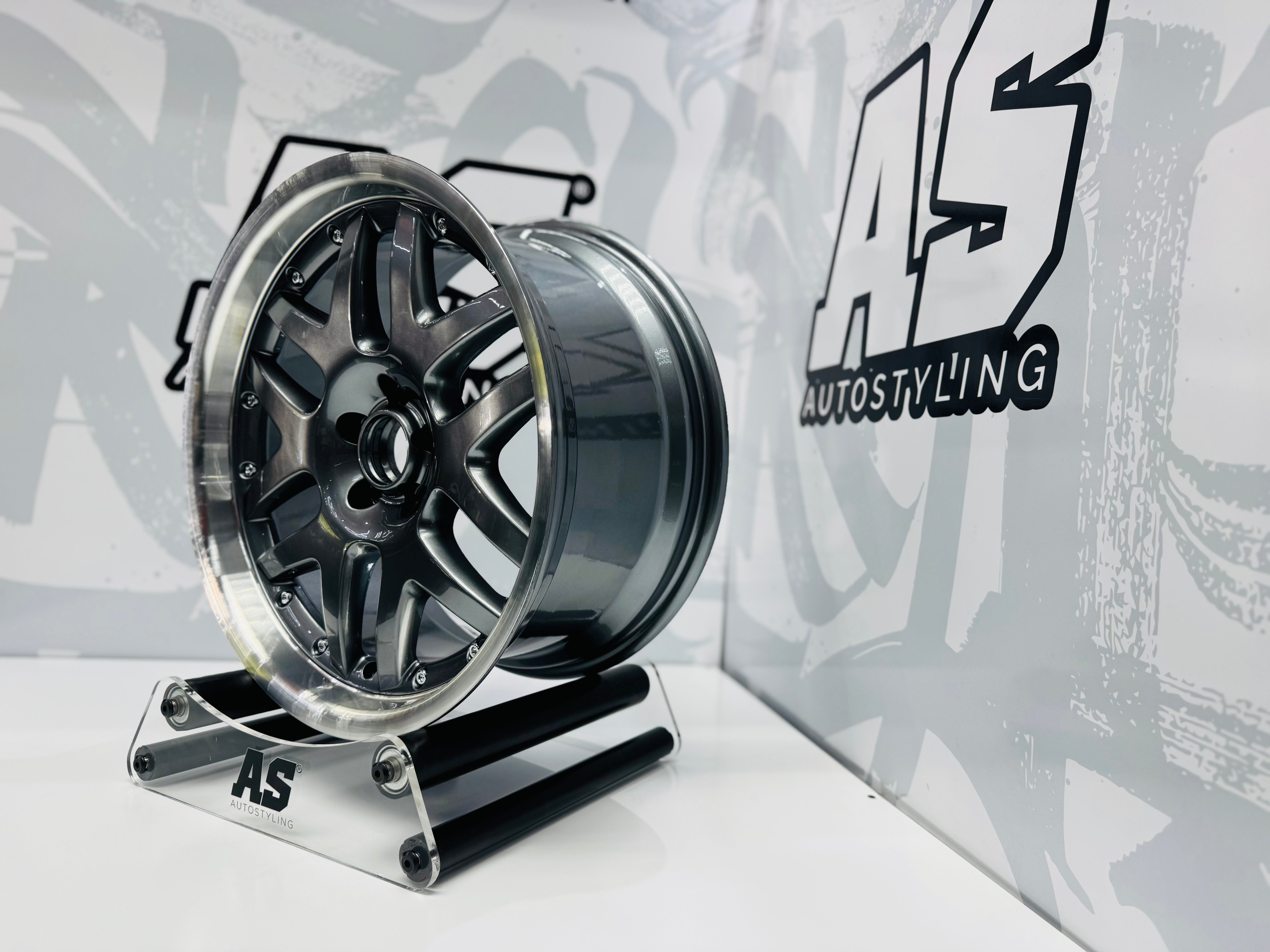 17" AS- TDI SAN MARINO REPS 5/100 GUNMETAL WHEELS