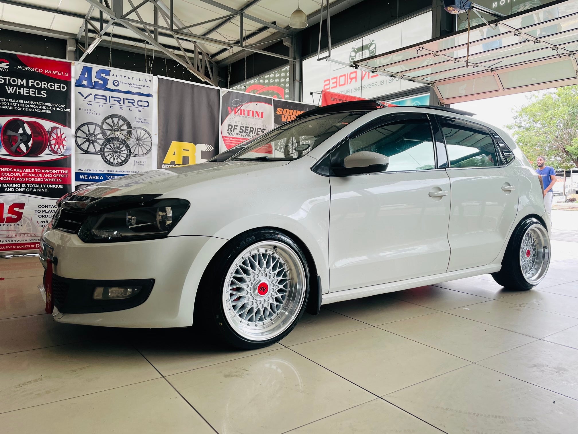 17” AS-MESH 8.5/10j 4/100 & 5/100  SILVER