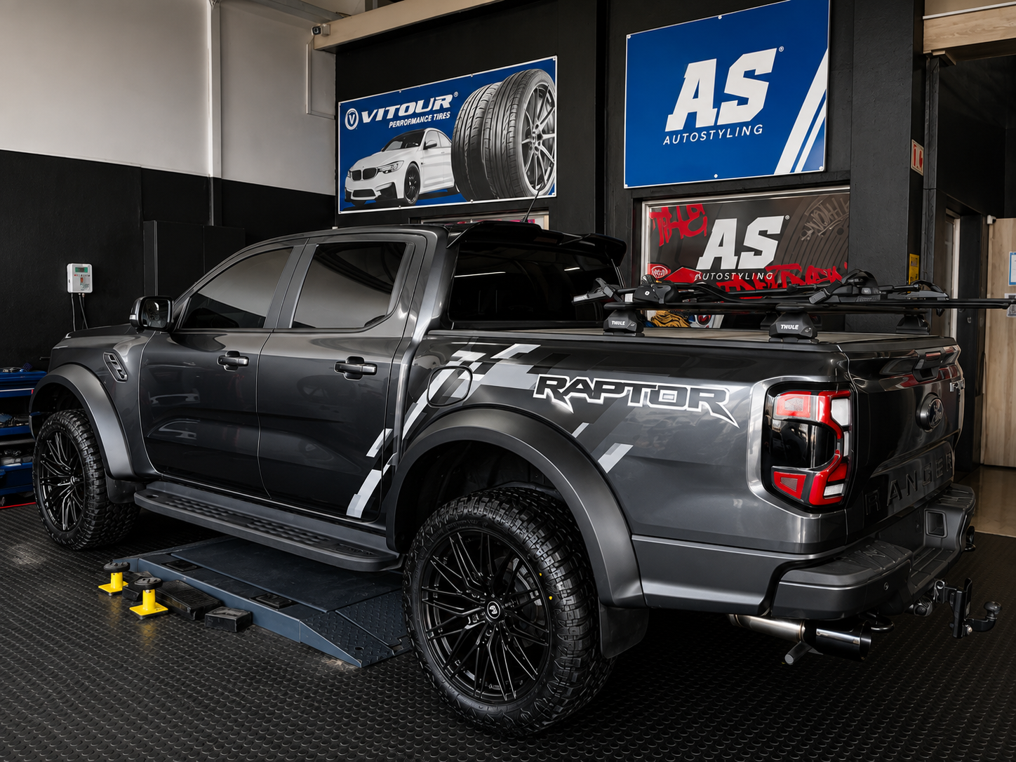 WIDE BODY  FENDER FLARE KIT (50mm wider ) - OE COLOR (2022+ FORD RANGER RAPTOR) - Autostyling Klerksdorp
