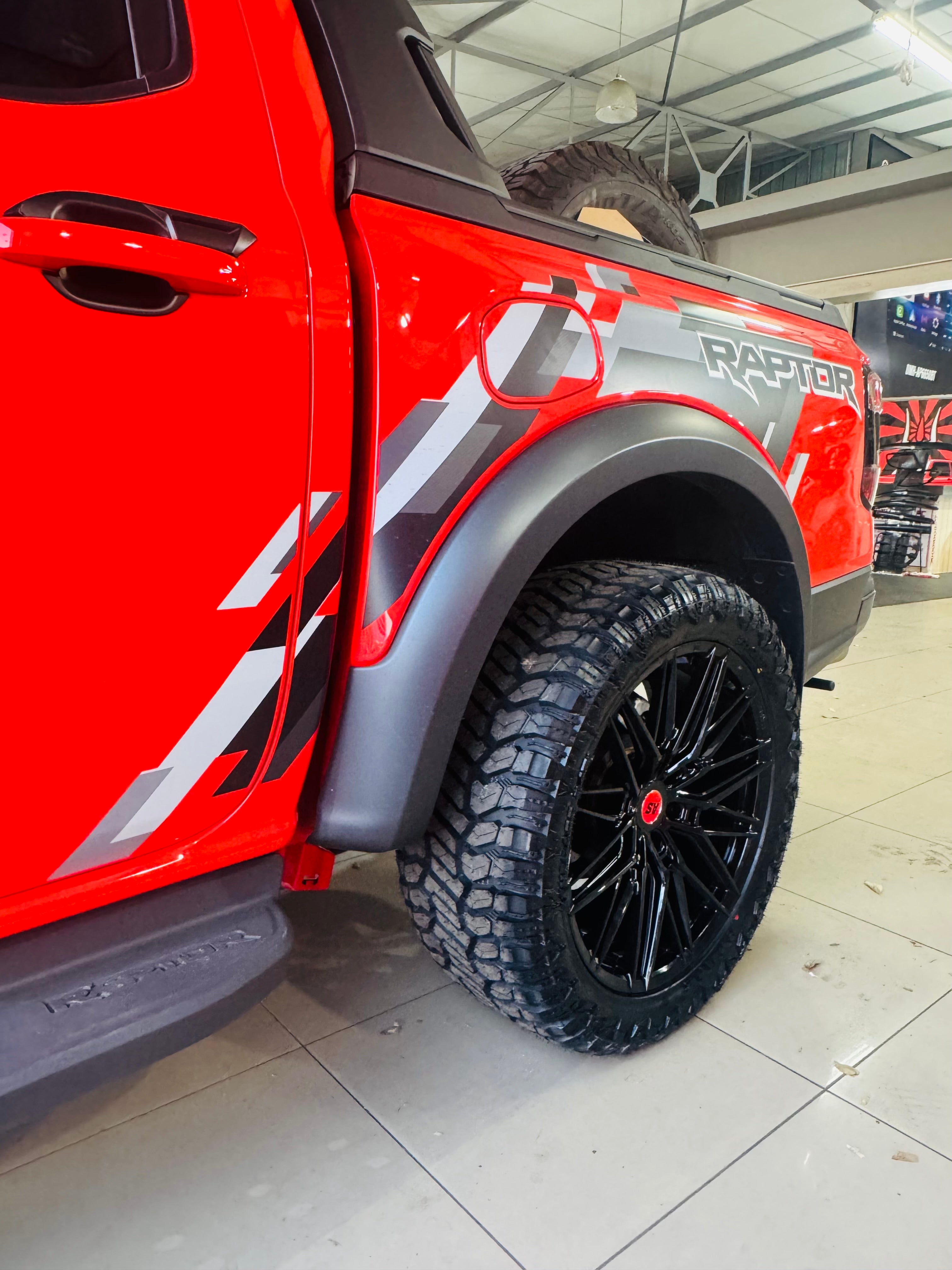 22” 33x12.5 RADAR RENEGADE RT+ TYRE