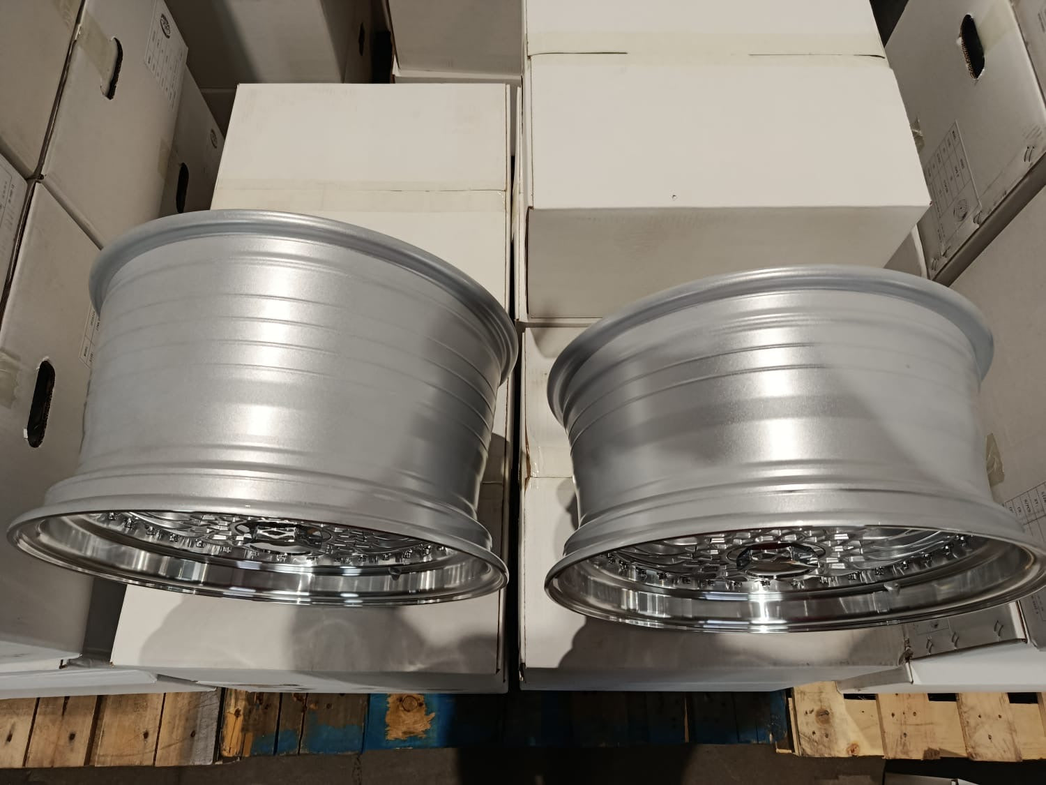16” AS-BSX 7.5/9j  4/100 & 5/100 multi hole  SILVER